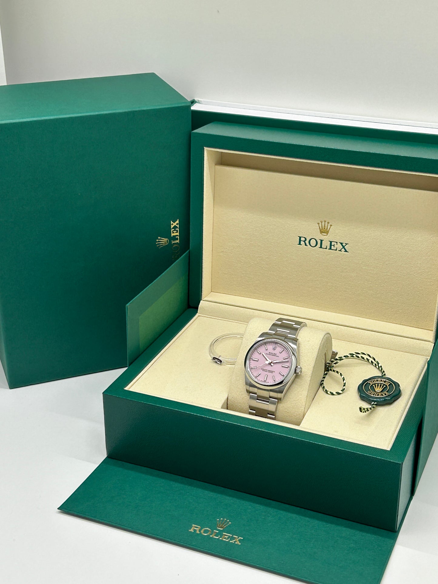 Rolex Oyster Perpetual 31 Candy Ref 277200 - New 2025