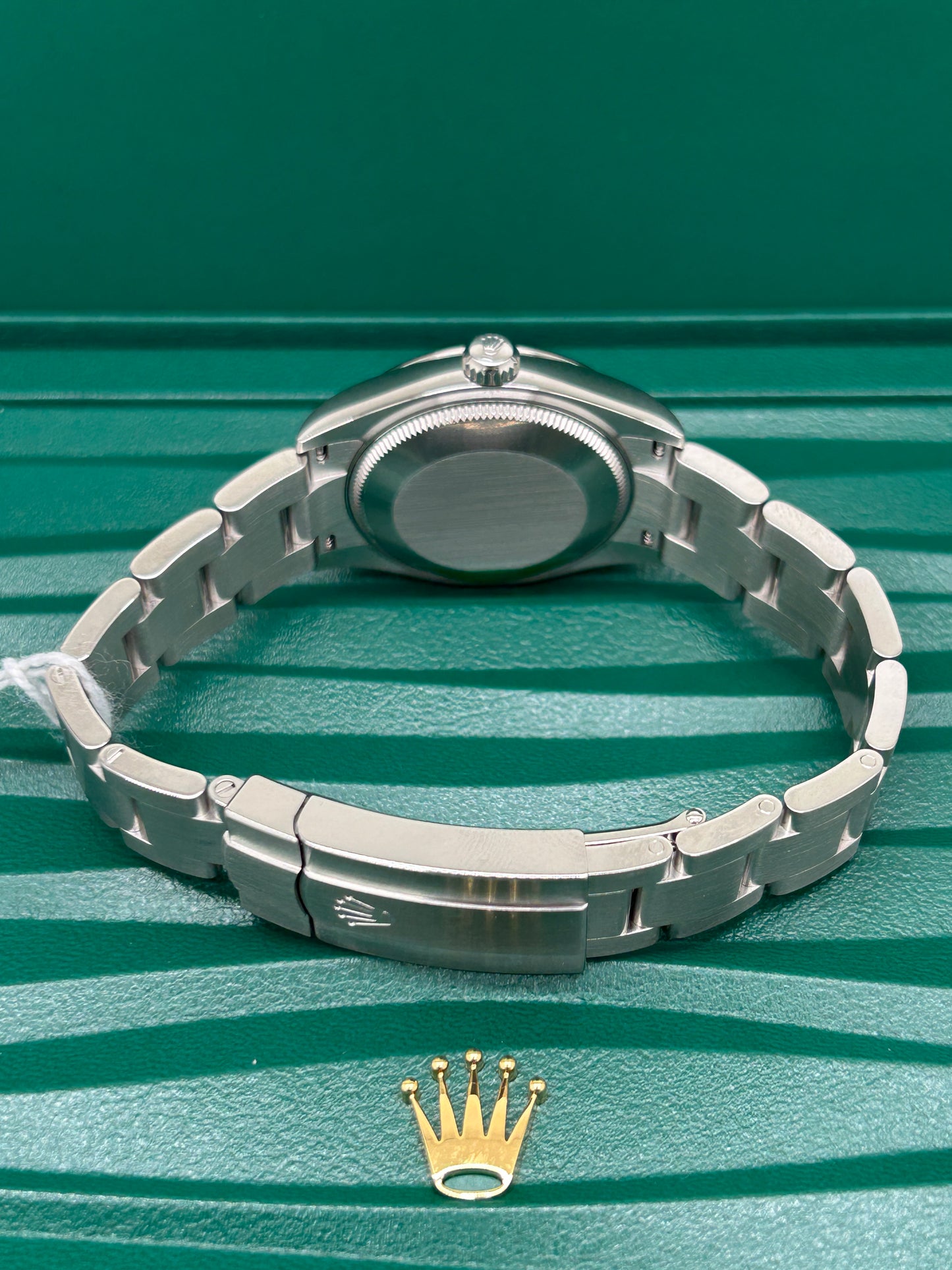 Rolex Oyster Perpetual 34 Candy Ref 124200 - New 2025