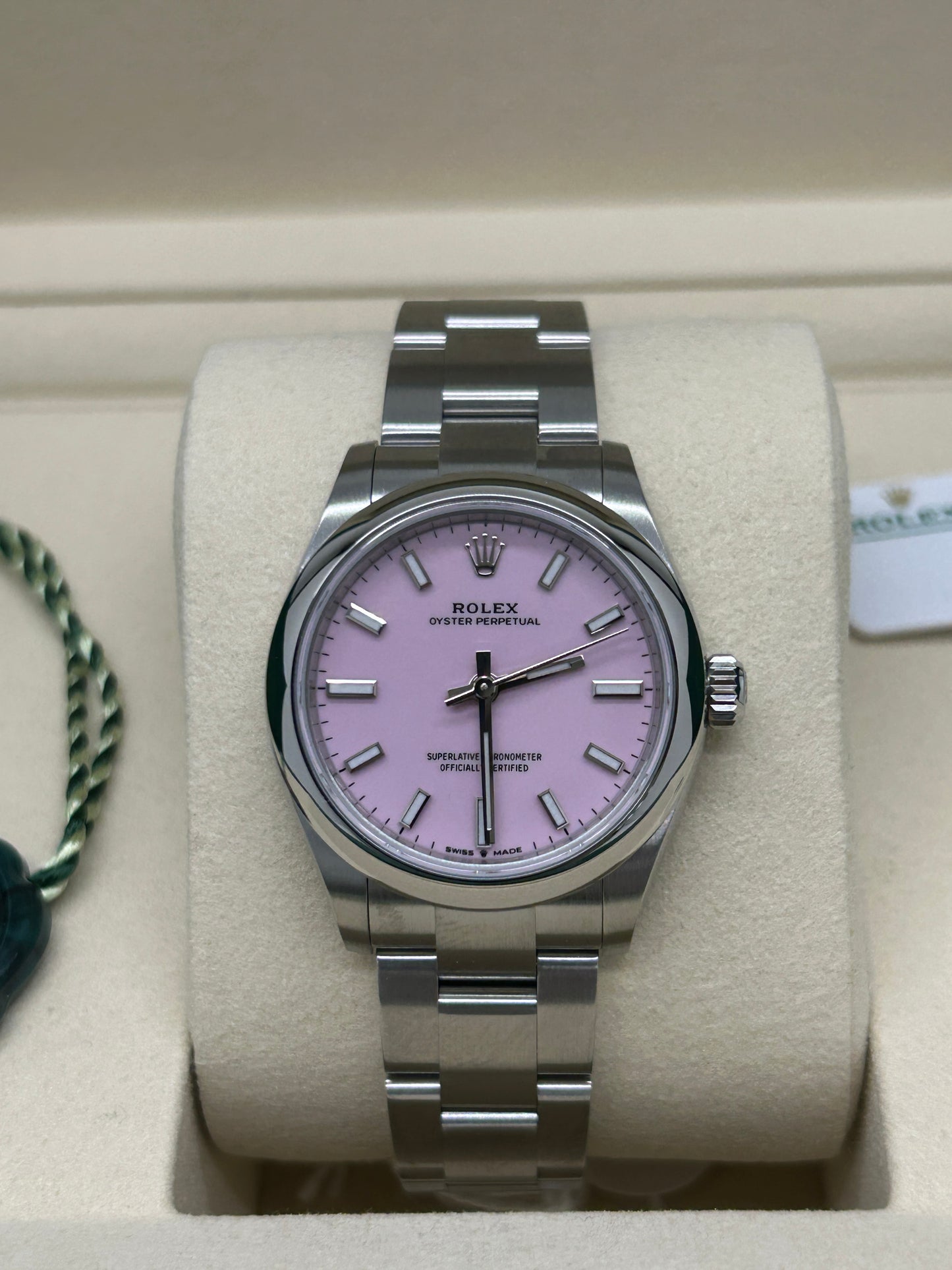 Rolex Oyster Perpetual 34 Candy Ref 124200 - New 2025