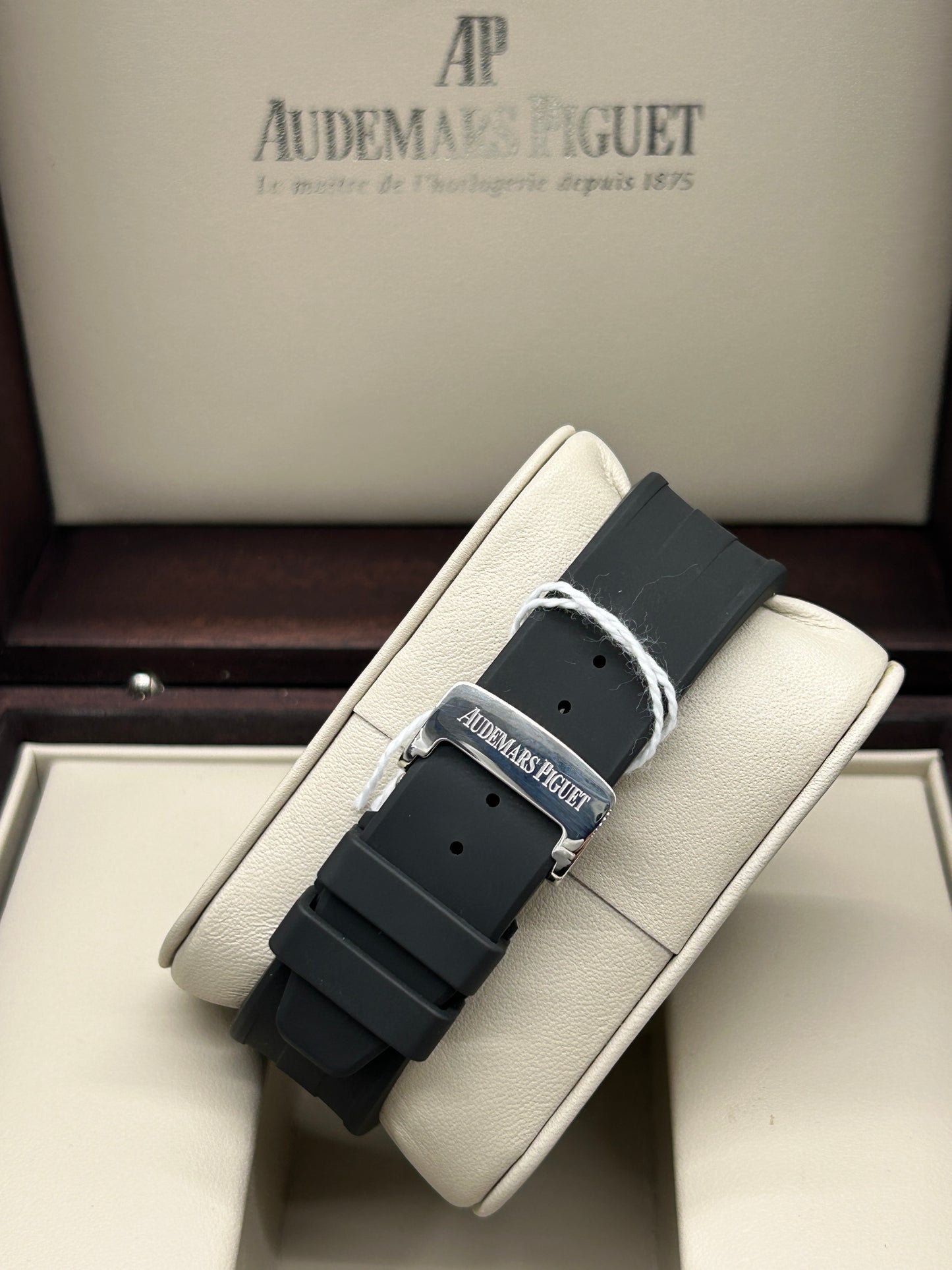 Audemars Piguet Royal Oak Offshore Chronograph - Panda Dial - Ref 25940SK.OO.D002CA.01