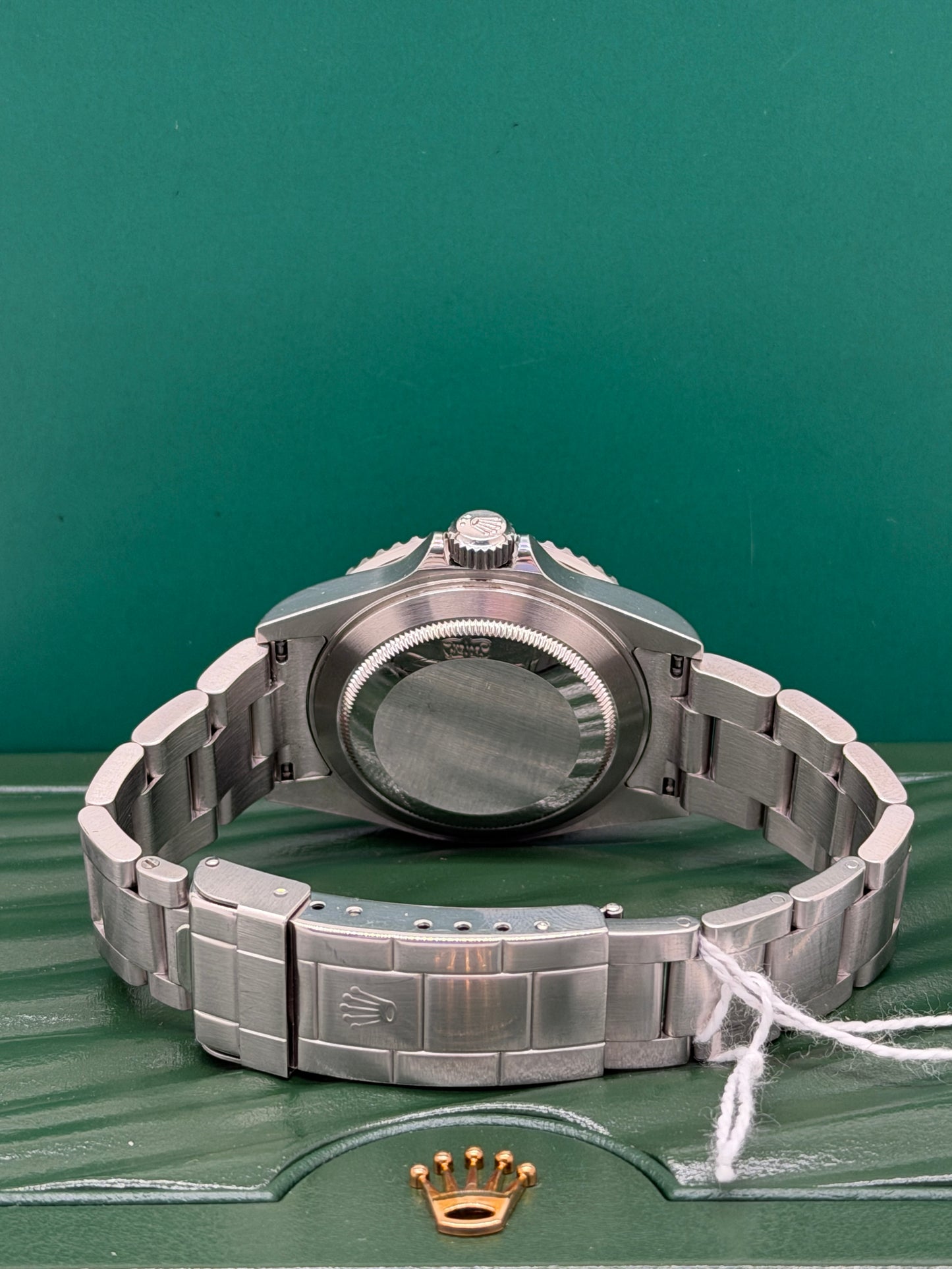 Rolex Submariner Date "Kermit" - RRR Card - Never Polished Ref 16610LV - Year 2011