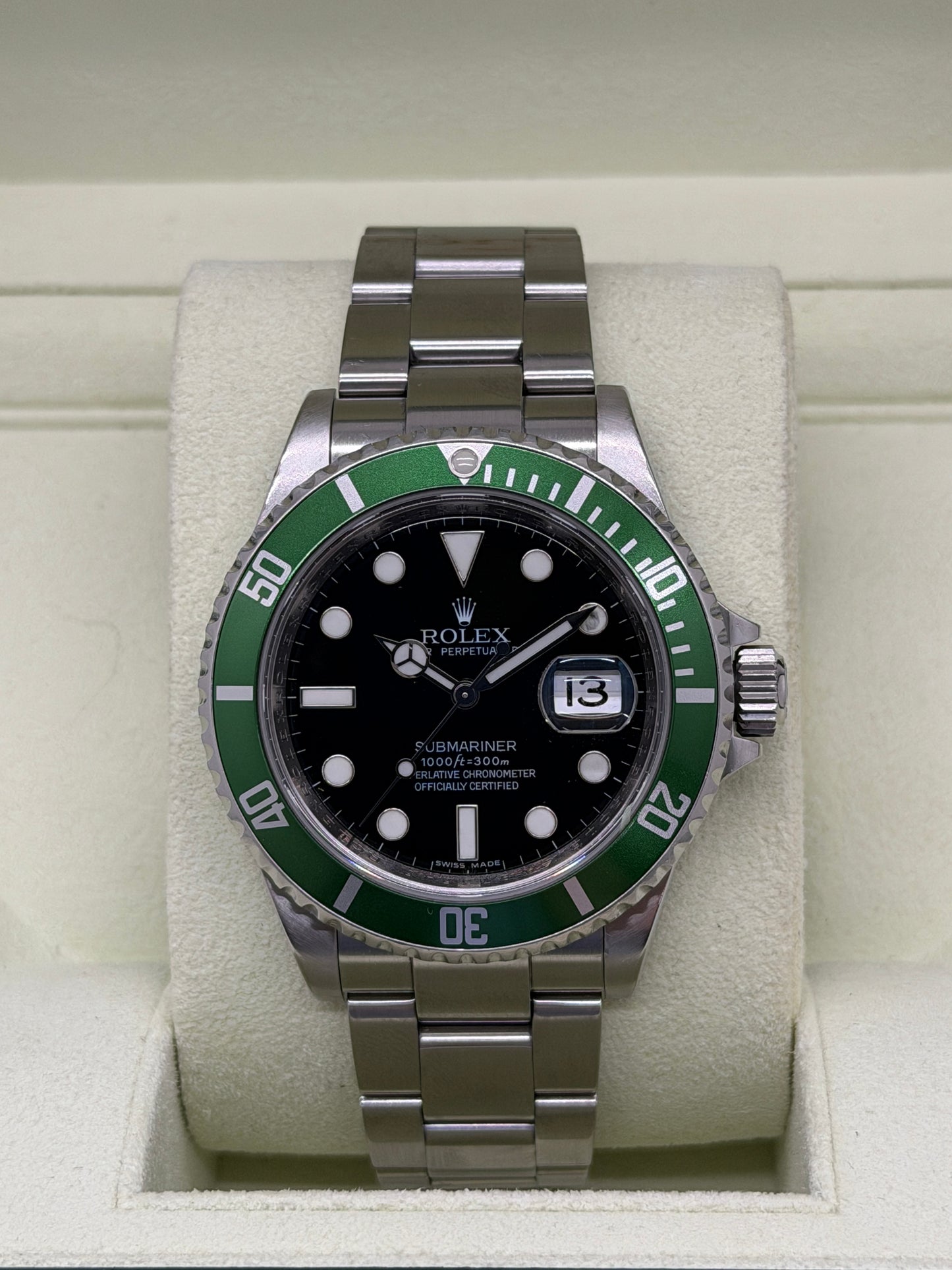 Rolex Submariner Date "Kermit" - RRR Card - Never Polished Ref 16610LV - Year 2011