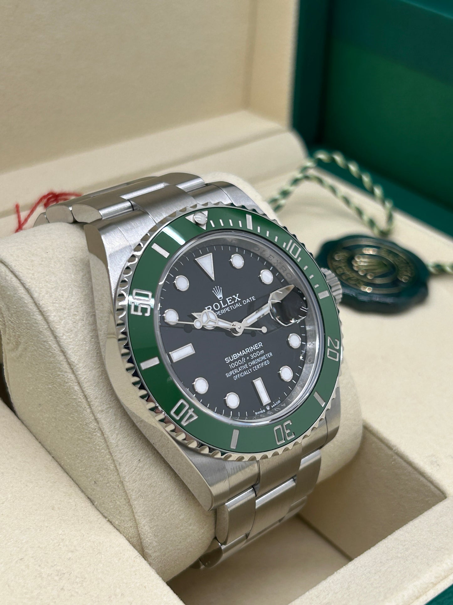 Rolex Submariner Date "Starbucks" Ref 126610LV - Year 2025