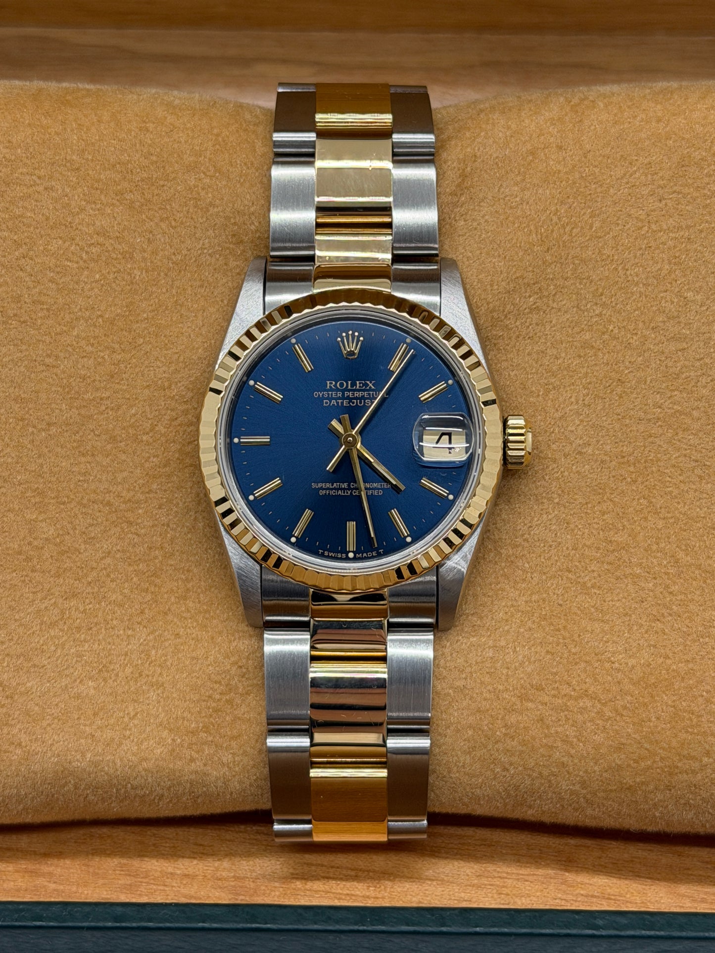 Rolex Datejust 31 - Ref.68273 - Yellow Gold & Steel - Blue Dial - Year 1993