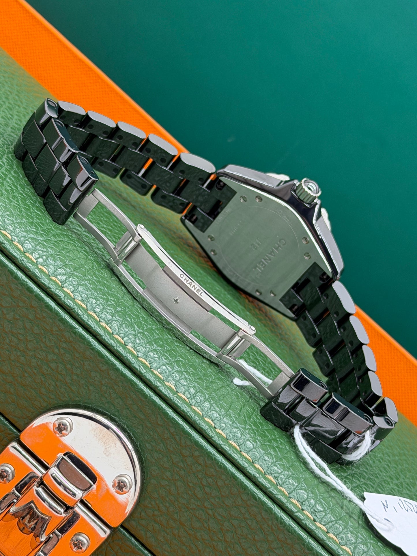 Chanel J12 34mm - Black Ceramic - Ref.H0682 - Quartz
