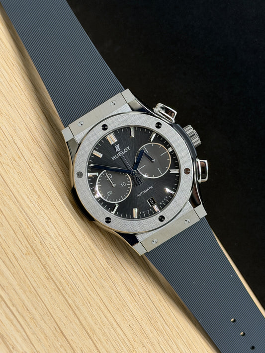 Hublot Classic Fusion Racing Grey Black - Black Dial - 45mm - Titanium - Ref 521.NX.7071.RX - New 2026