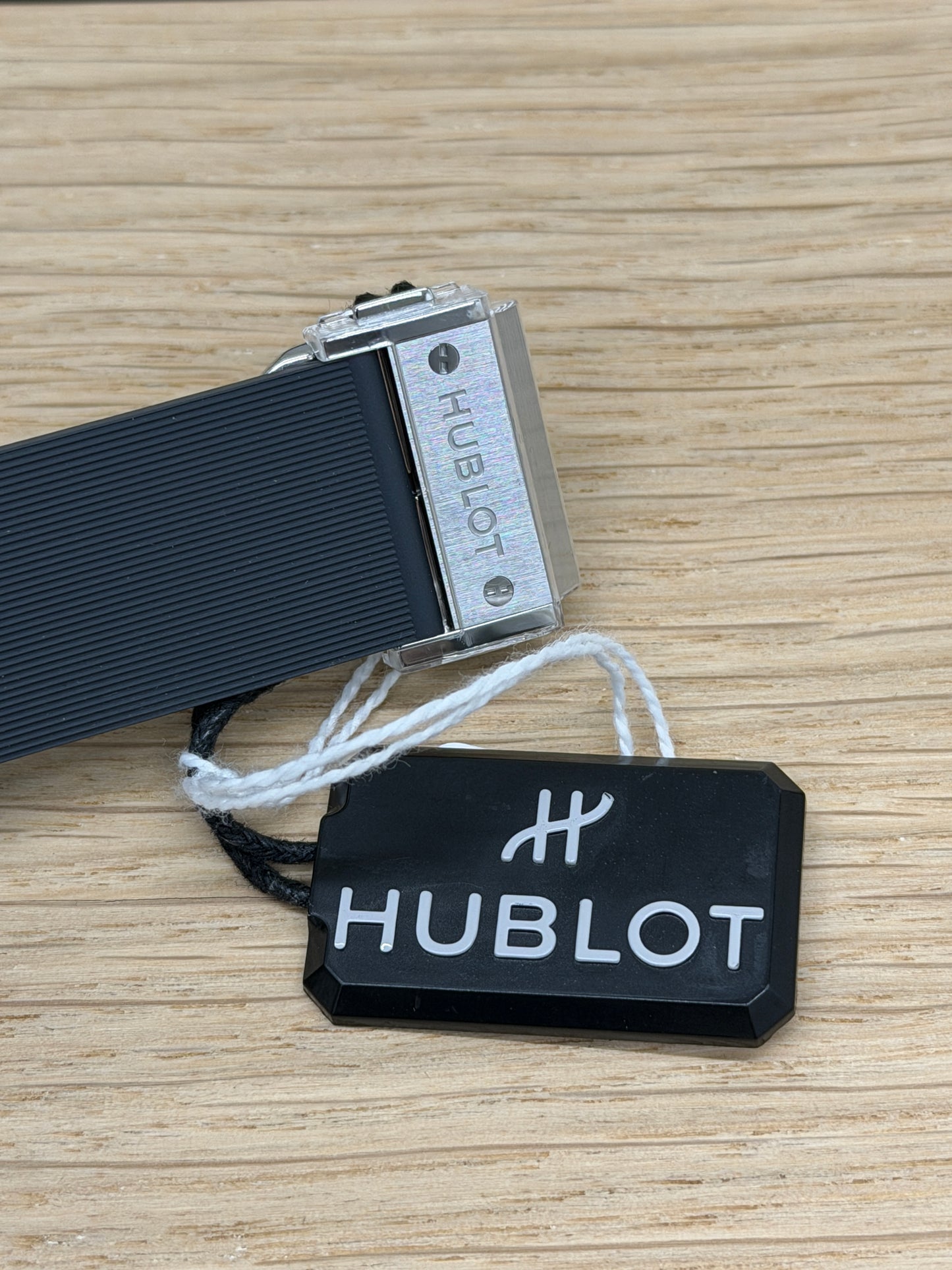 Hublot Classic Fusion Racing Grey Black - Black Dial - 45mm - Titanium - Ref 521.NX.7071.RX - New 2026