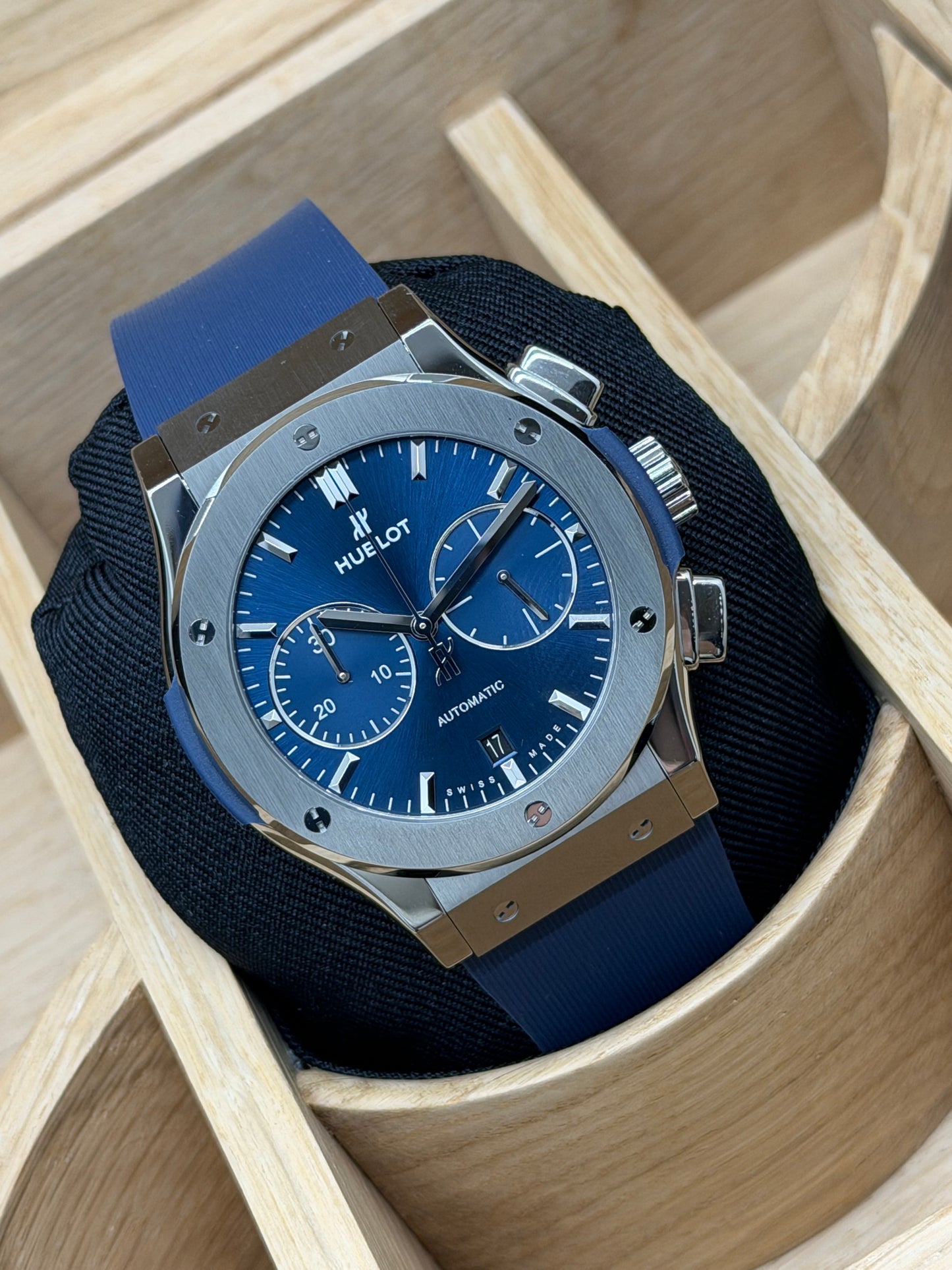 Hublot Classic Fusion Blue Titanium - Blue Dial - 45mm - Ref. 521.NX.7170.RX - New 2026