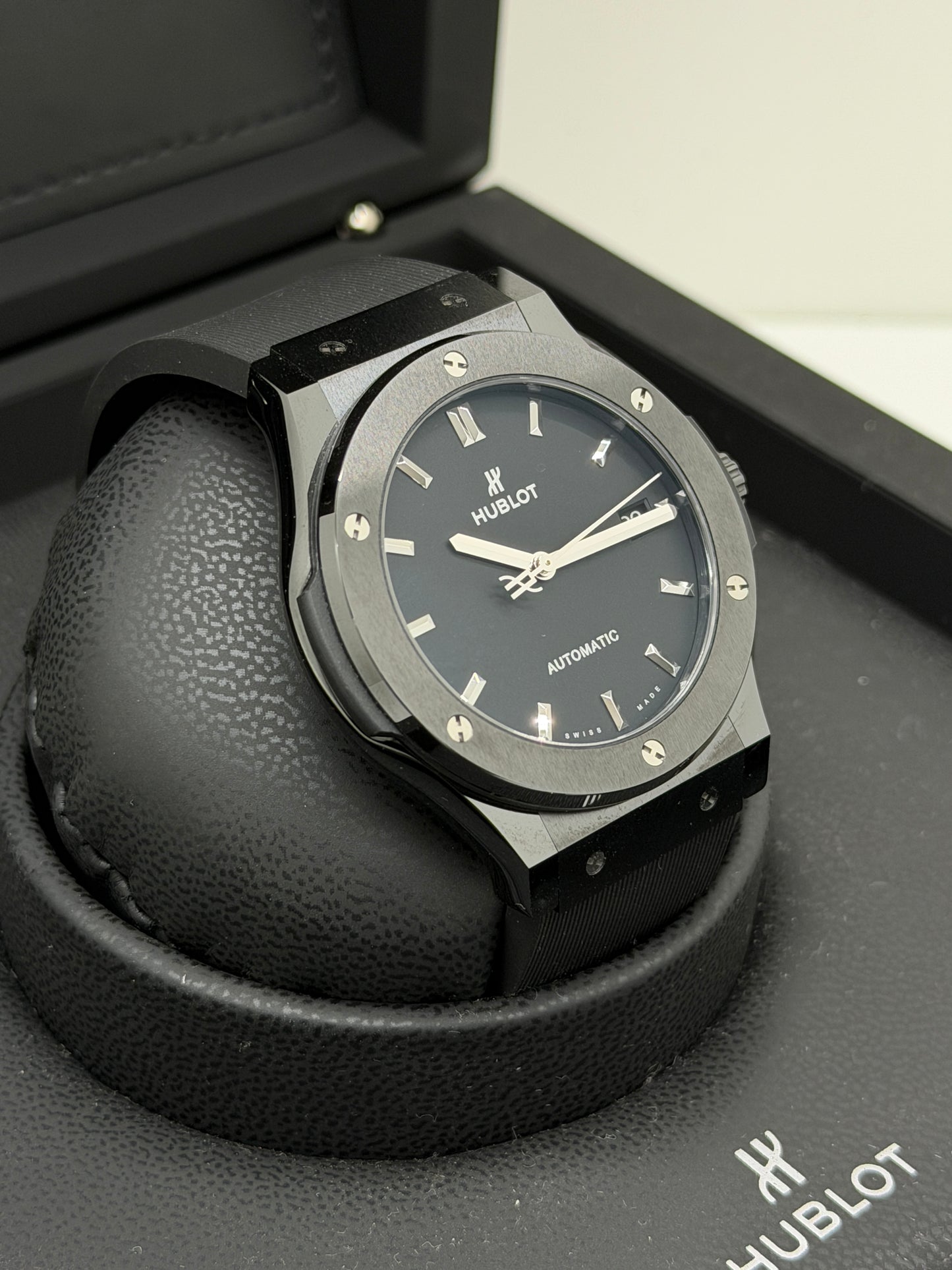 Hublot Classic Fusion Black Magic- Ref 511.CM.1171.RX - Black Ceramic - 45mm - New 2026