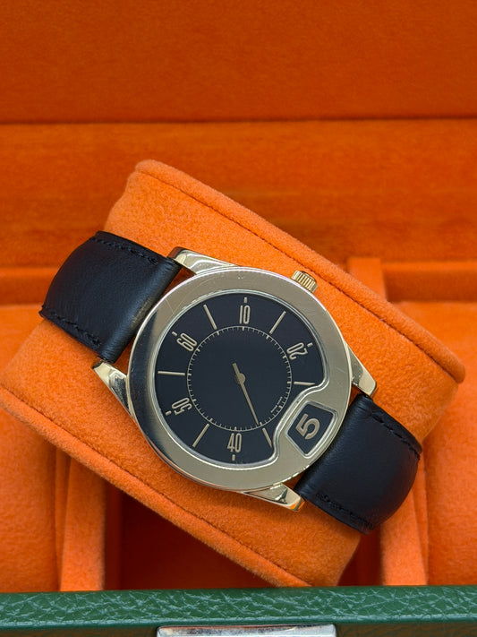 Gianni Bulgari Jumping Hour 35mm - 18Kt Yellow Gold