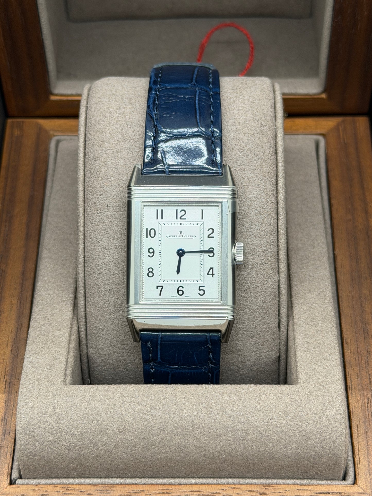 Jaeger-LeCoultre Reverso Classique Classic Medium Thin - New 2026