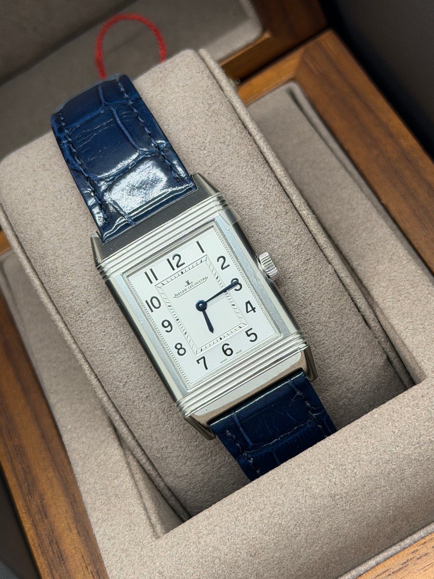 Jaeger-LeCoultre Reverso Classique Classic Medium Thin - New 2026