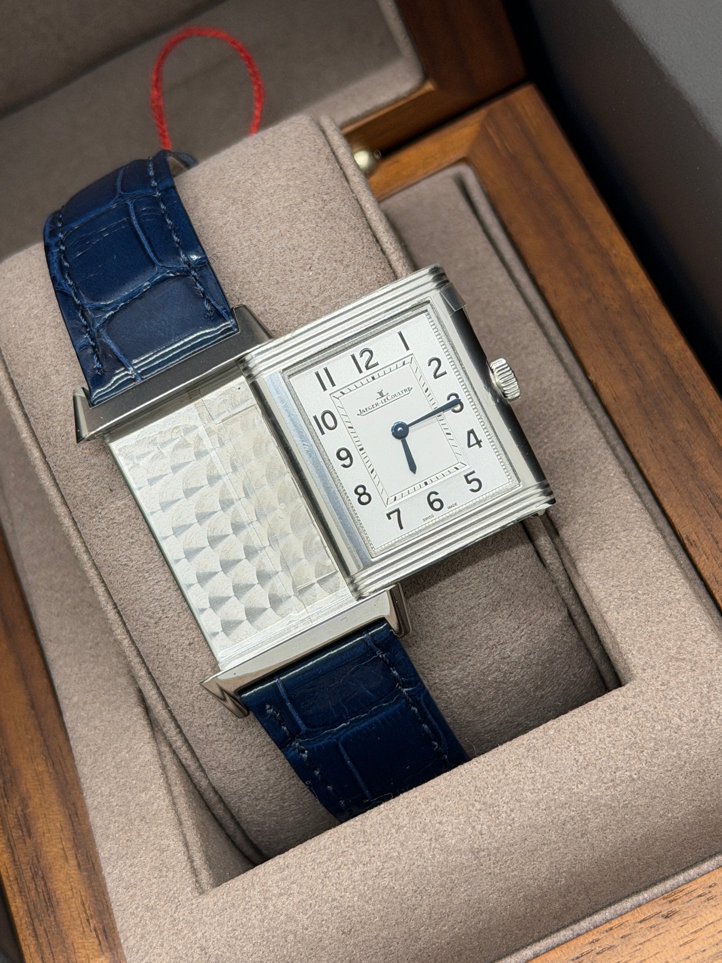 Jaeger-LeCoultre Reverso Classique Classic Medium Thin - New 2026