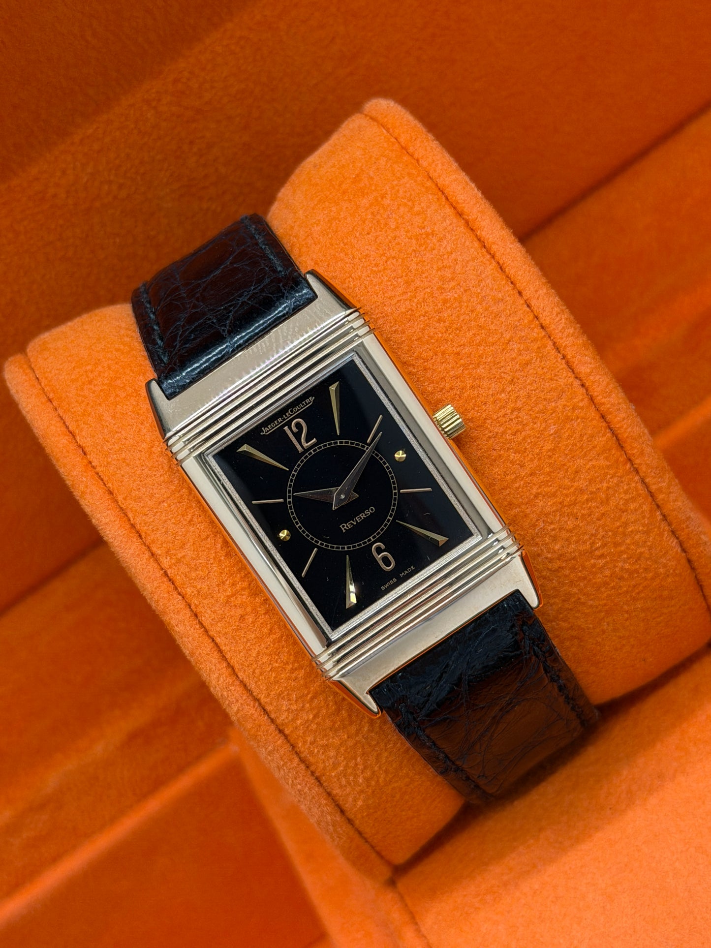 Jaeger-LeCoultre Reverso Classique - Classic Medium Monoface "Tribute" - Black Dial - 18kt Rose Gold - Ref 250.2.86