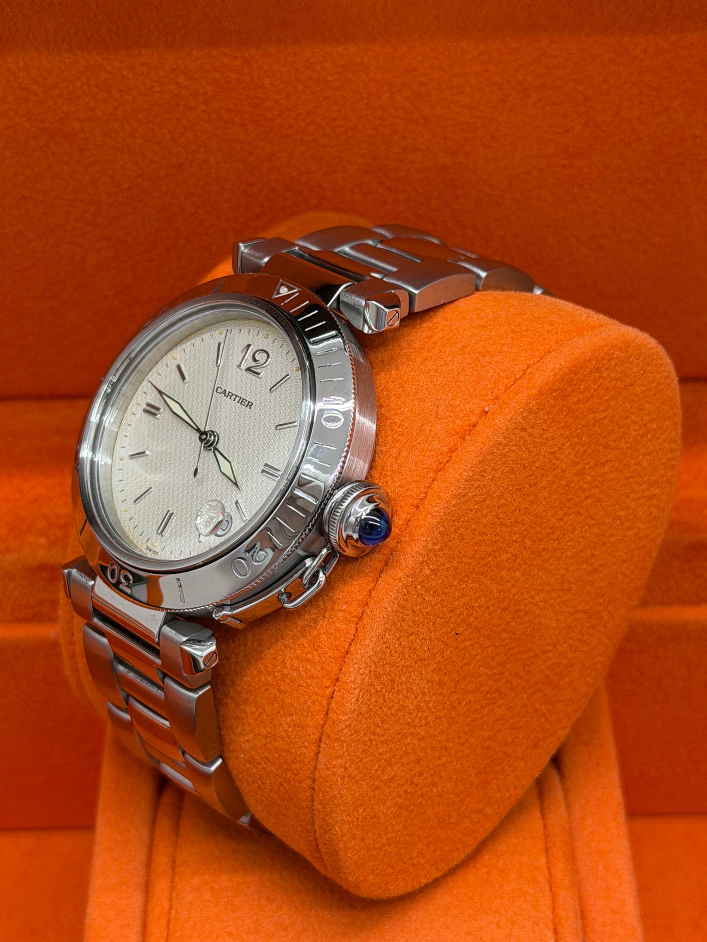 Cartier Pasha 38mm - White Dial - Automatic - Year 1997 Ref 1040