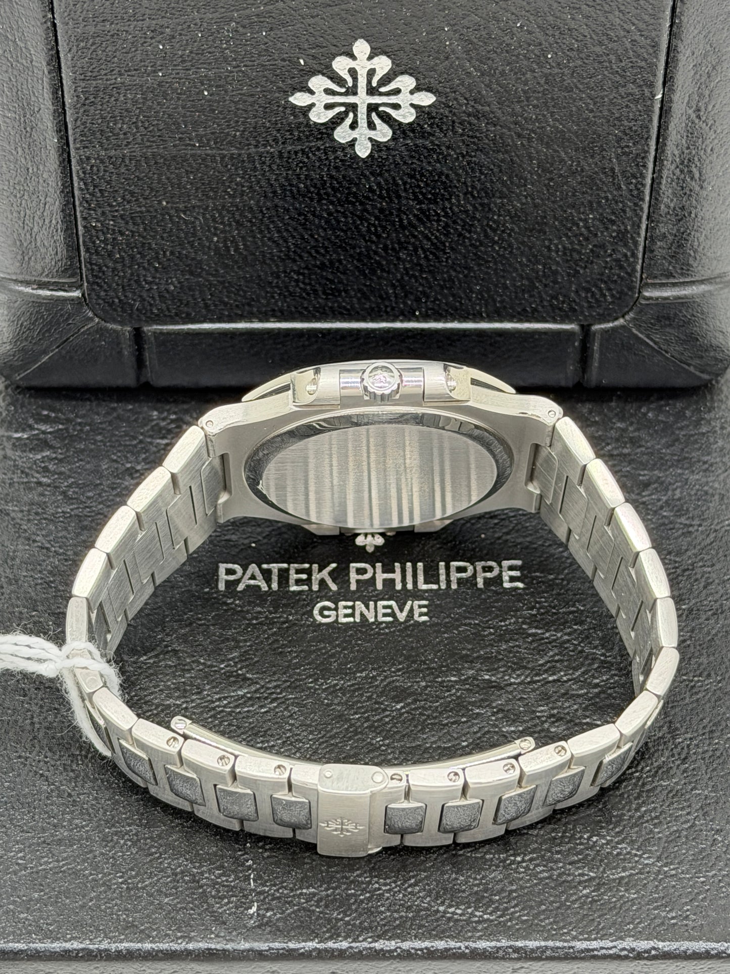 Patek Philippe Nautilus Ref 3710/1A-001 - Year 2005 Perfect Condition