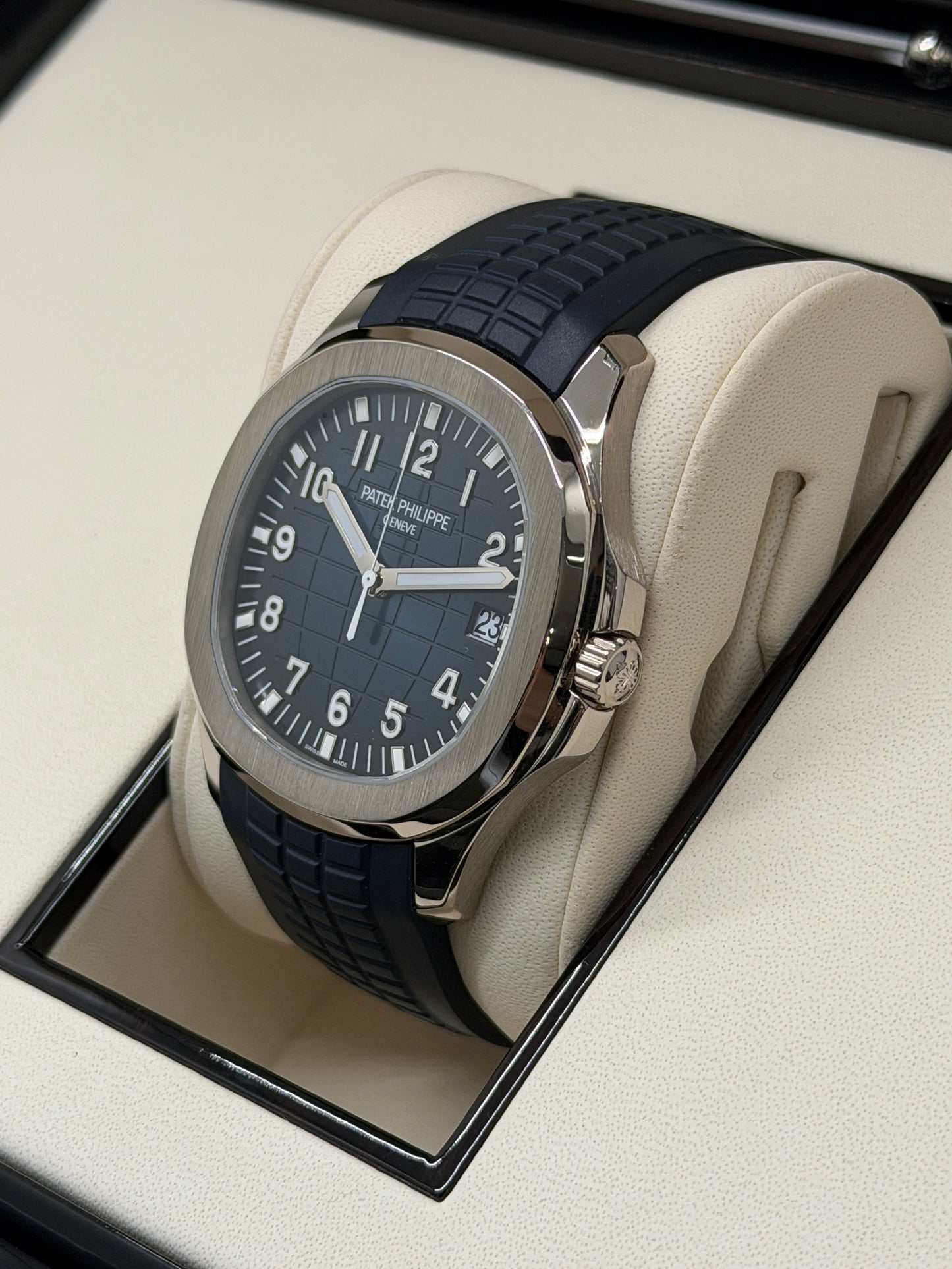 Patek Philippe Aquanaut White Gold - Blue Dial - Year 2017 Ref 5168G-001