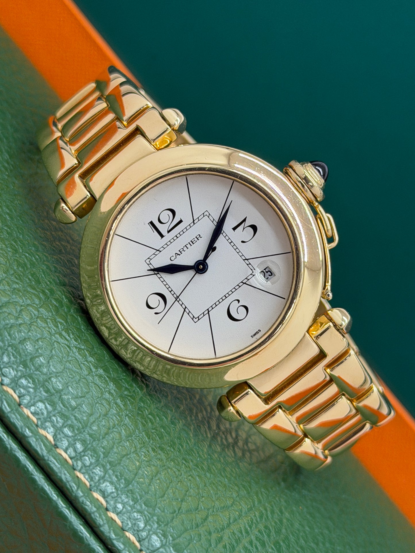 Cartier Pasha 38mm  Full 18KT Yellow Gold - Ref.1988