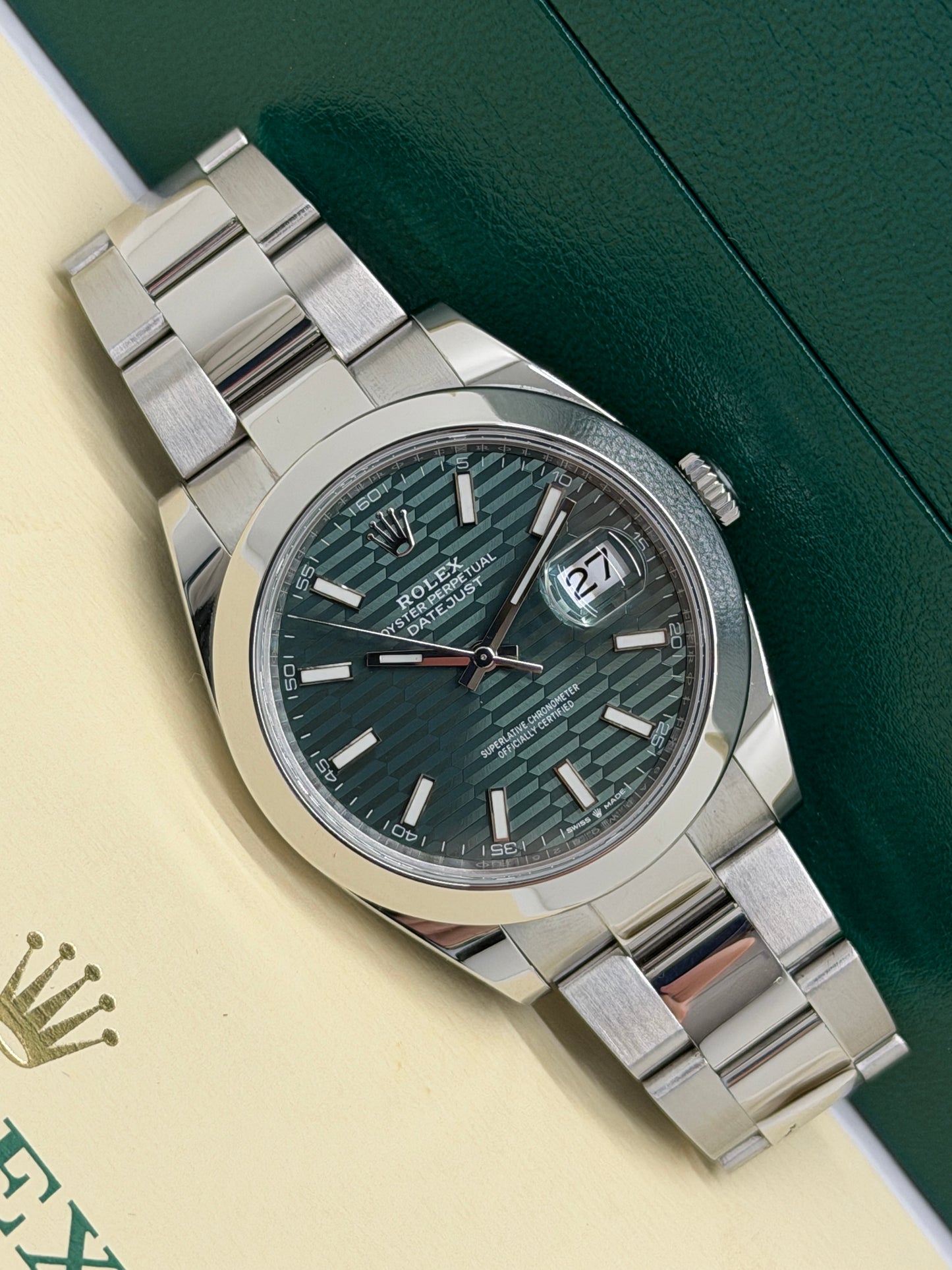 Rolex Datejust 41 -  Green Fluted Motif Dial - Ref 126300 - Year 2023