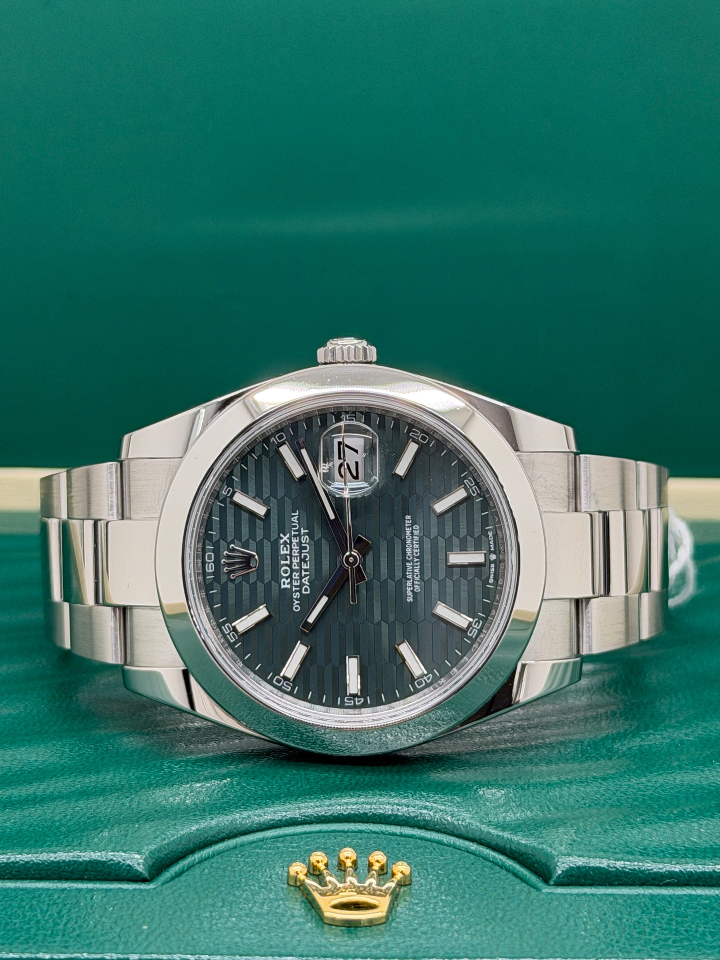Rolex Datejust 41 -  Green Fluted Motif Dial - Ref 126300 - Year 2023