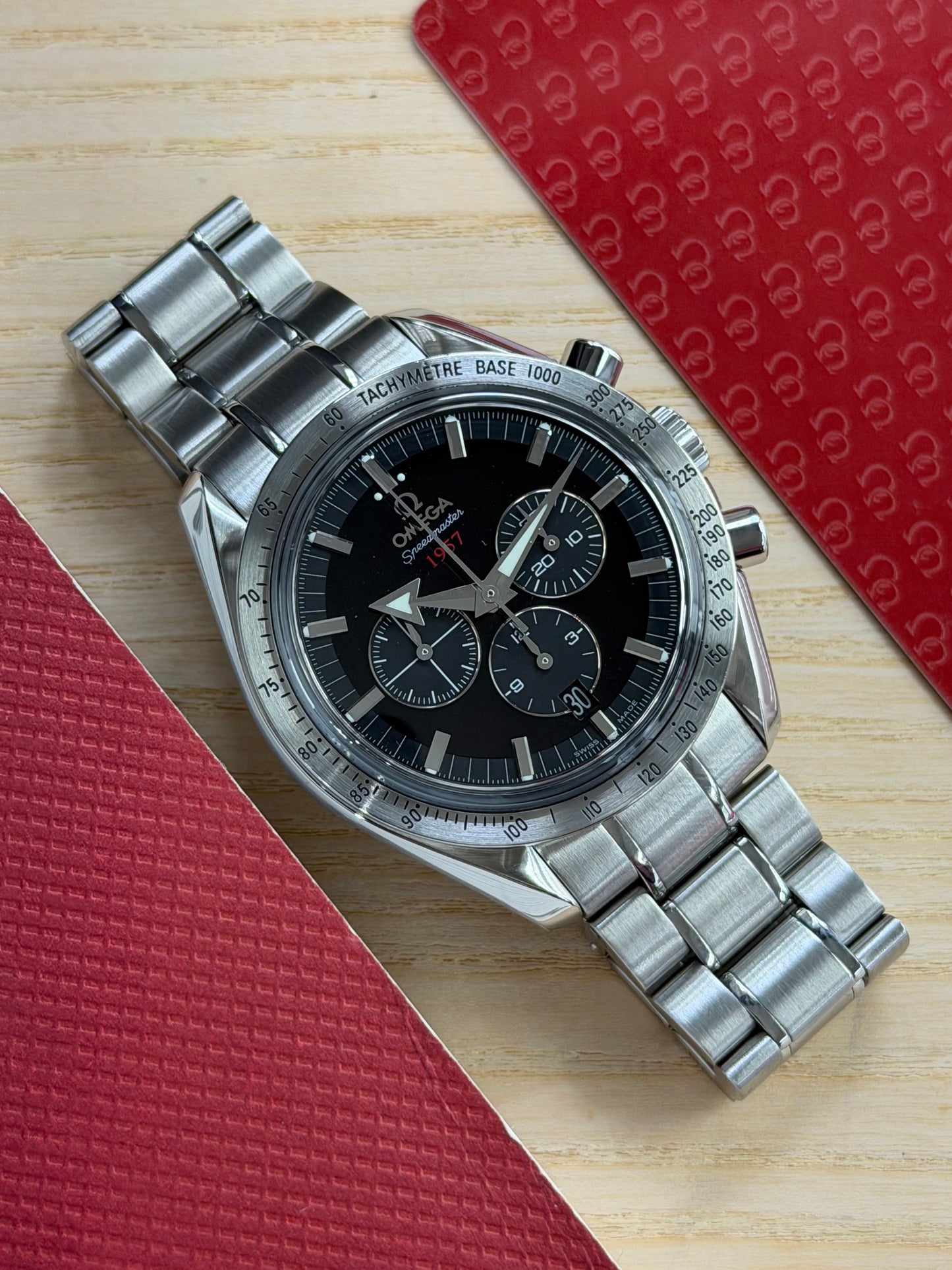 Omega Speedmaster Broad Arrow 1957 - Co - Axial Ref 321.10.42.50.01.001 - Year 2008