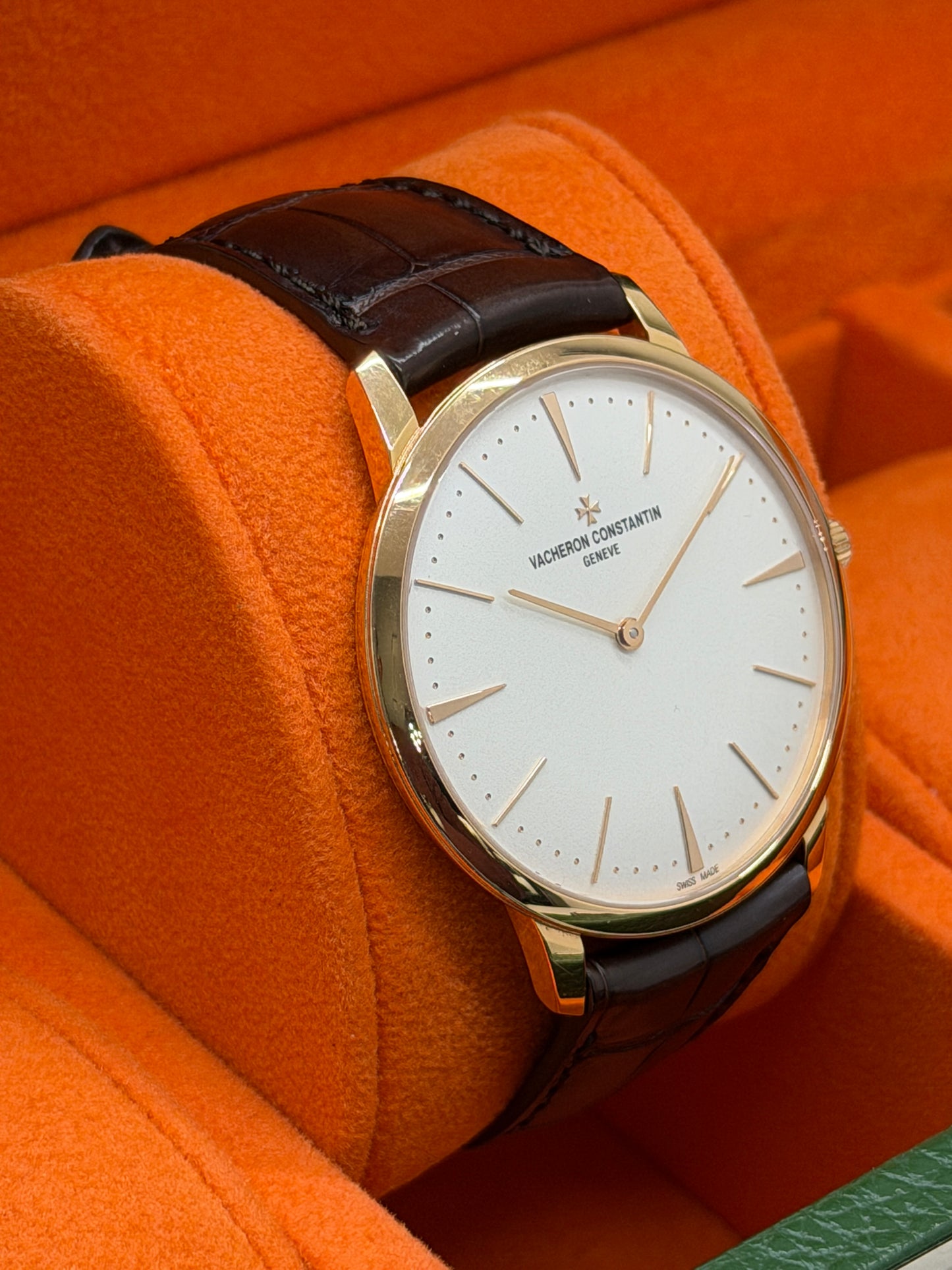 Vacheron Constantin Patrimony 40mm - Rose Gold - White Dial Ref 81180/000R-9159