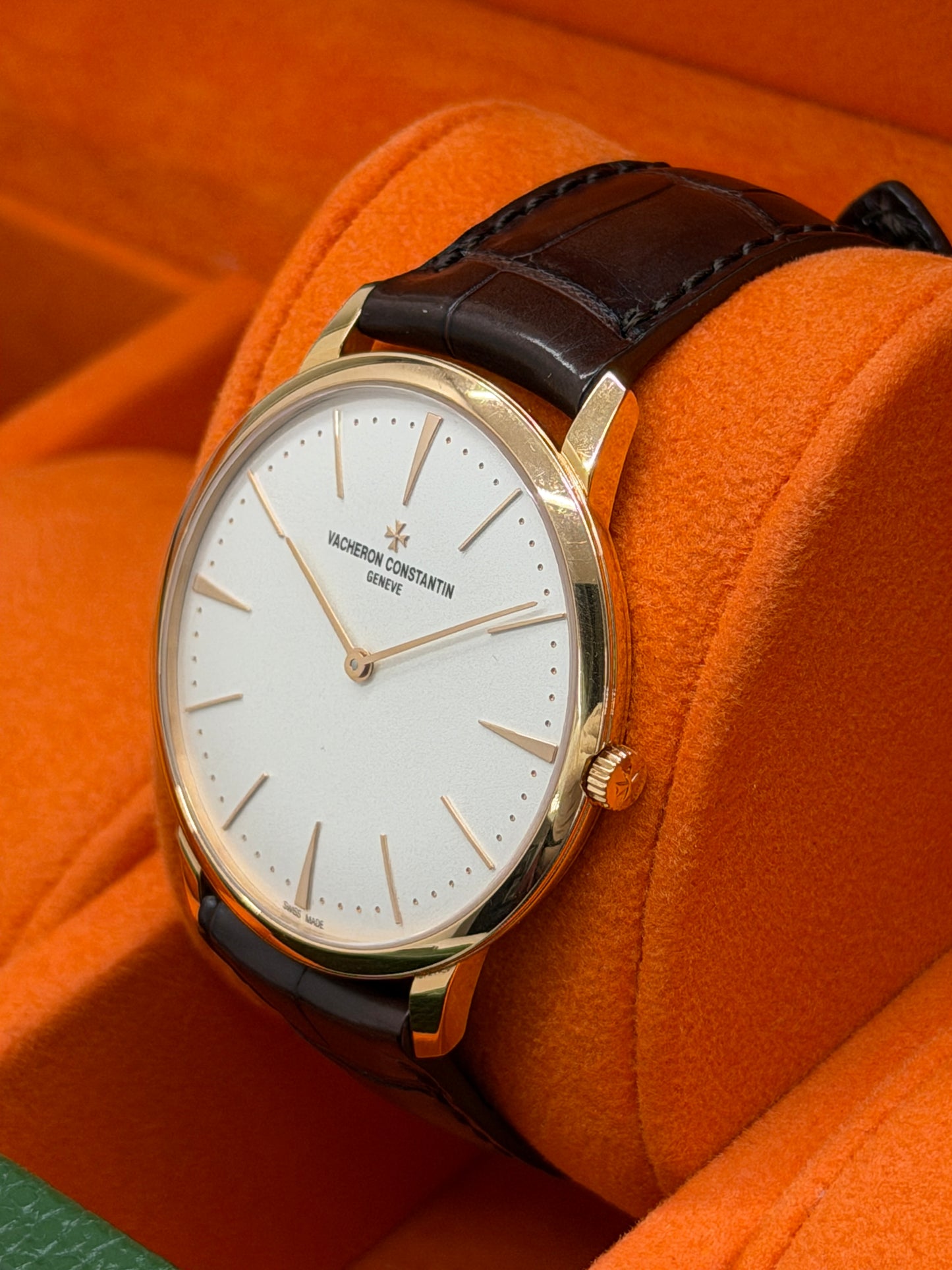 Vacheron Constantin Patrimony 40mm - Rose Gold - White Dial Ref 81180/000R-9159