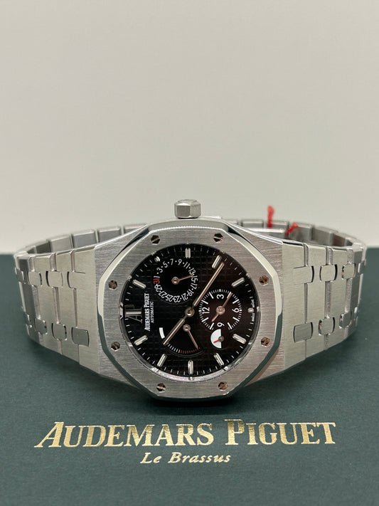 Audemars Piguet Royal Oak Dual Time 39mm - Black Dial - Ref 26120ST.OO.1220ST.03 - Year 2016