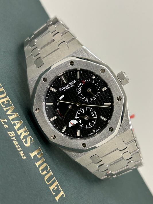 Audemars Piguet Royal Oak Dual Time 39mm - Black Dial - Ref 26120ST.OO.1220ST.03 - Year 2016