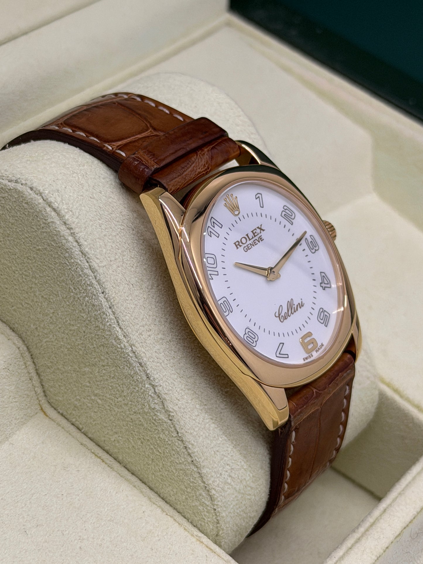 Rolex Cellini Danaos 33mm - Yellow Gold Ref 4233