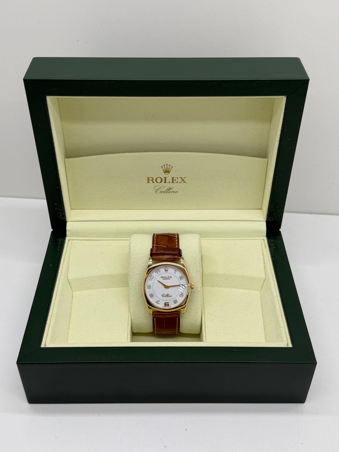 Rolex Cellini Danaos 33mm - Yellow Gold Ref 4233