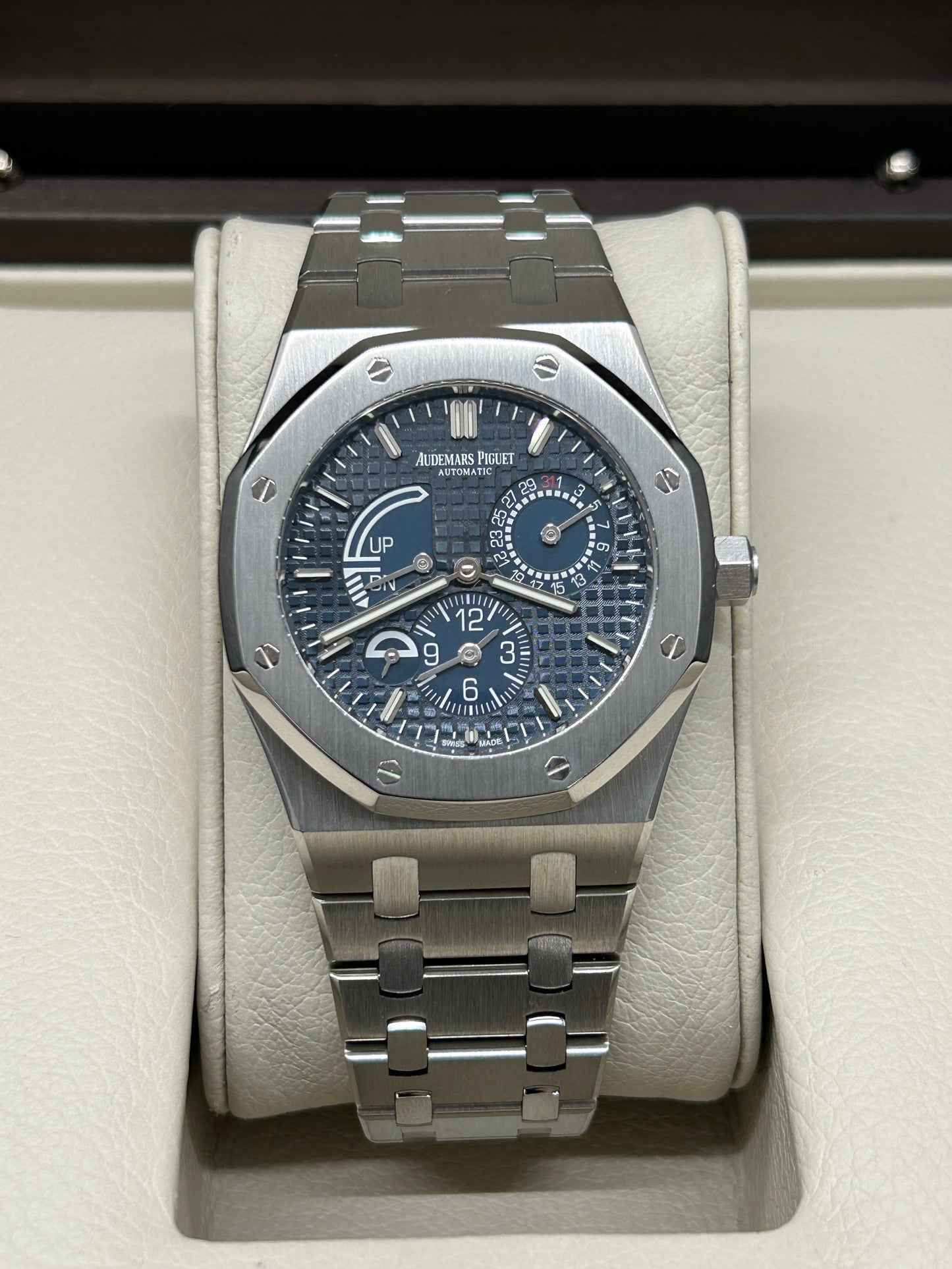 Audemars Piguet - Royal Oak Dual Time 39mm - Blue Dial - Ref 26124ST.OO.D018CR.01- AP Bracelet - Year 2016
