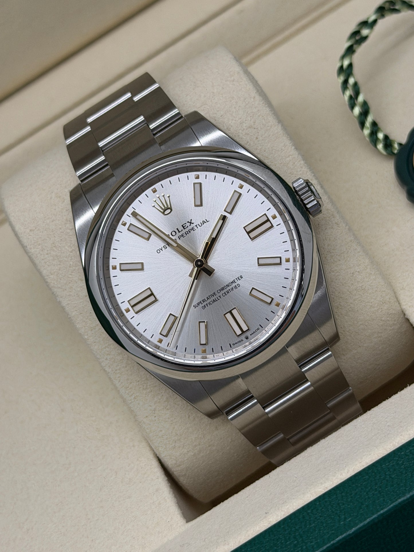Rolex Oyster Perpetual 41 Silver Dial - New 2026 - Partially Stickers Ref 134300