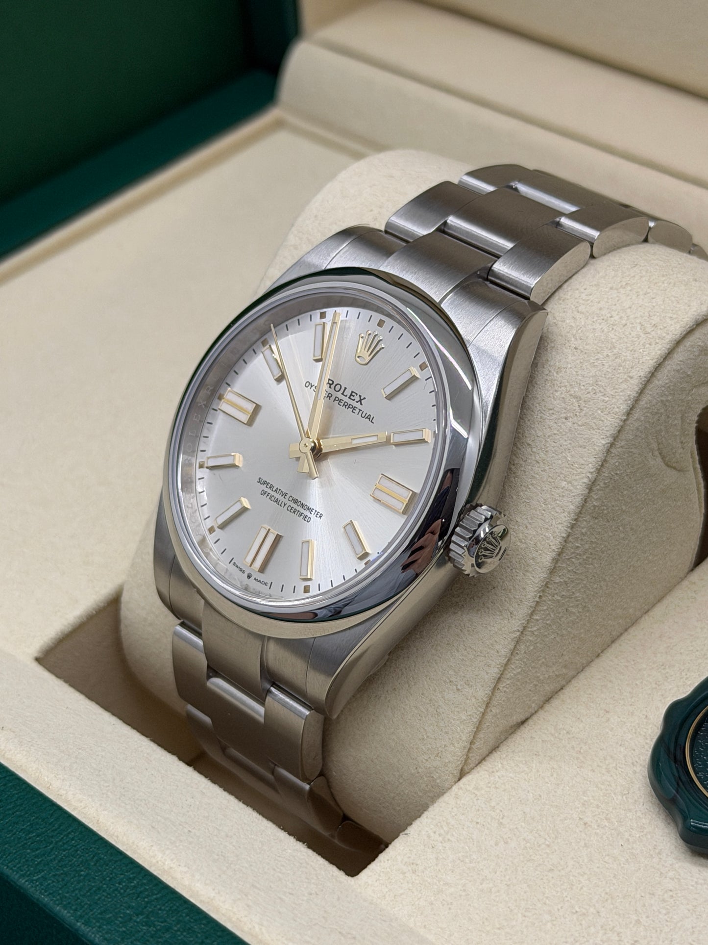 Rolex Oyster Perpetual 41 Silver Dial - New 2026 - Partially Stickers Ref 134300