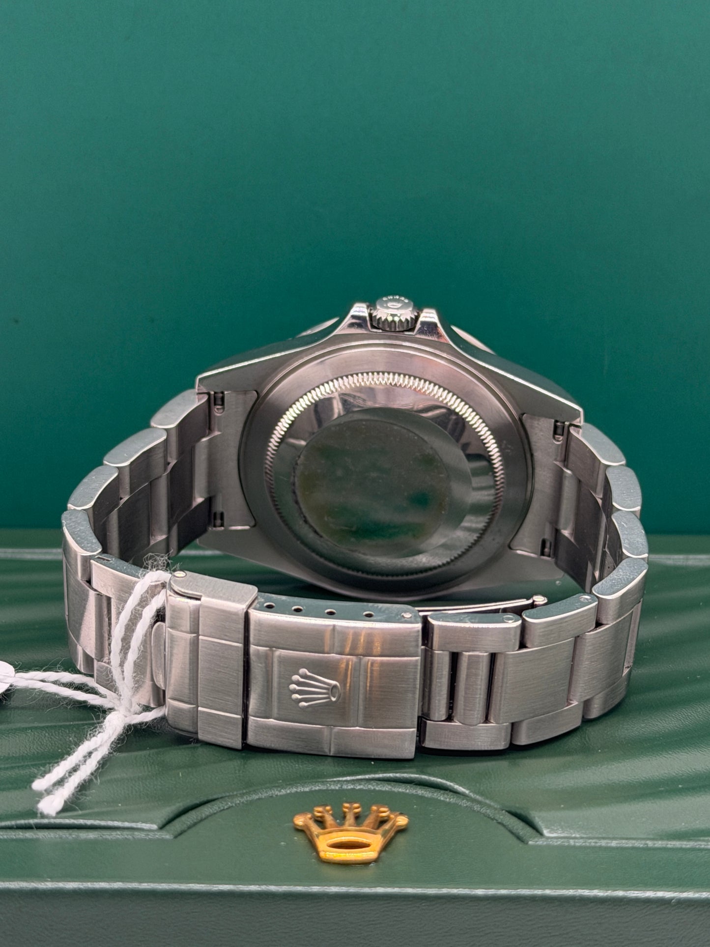 Rolex Explorer II Polar White - Year 2006 Ref 16570