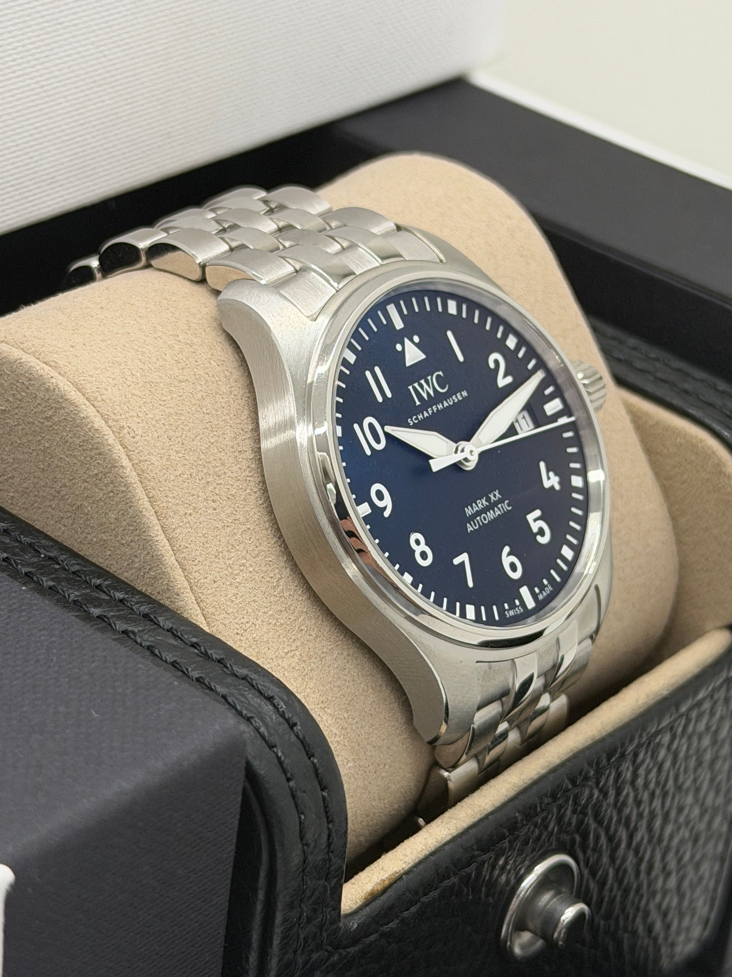 IWC Pilot Mark Pilot's Watch Mark XX - 40mm - Black Dial New Dec 2025 - Ref IW328202