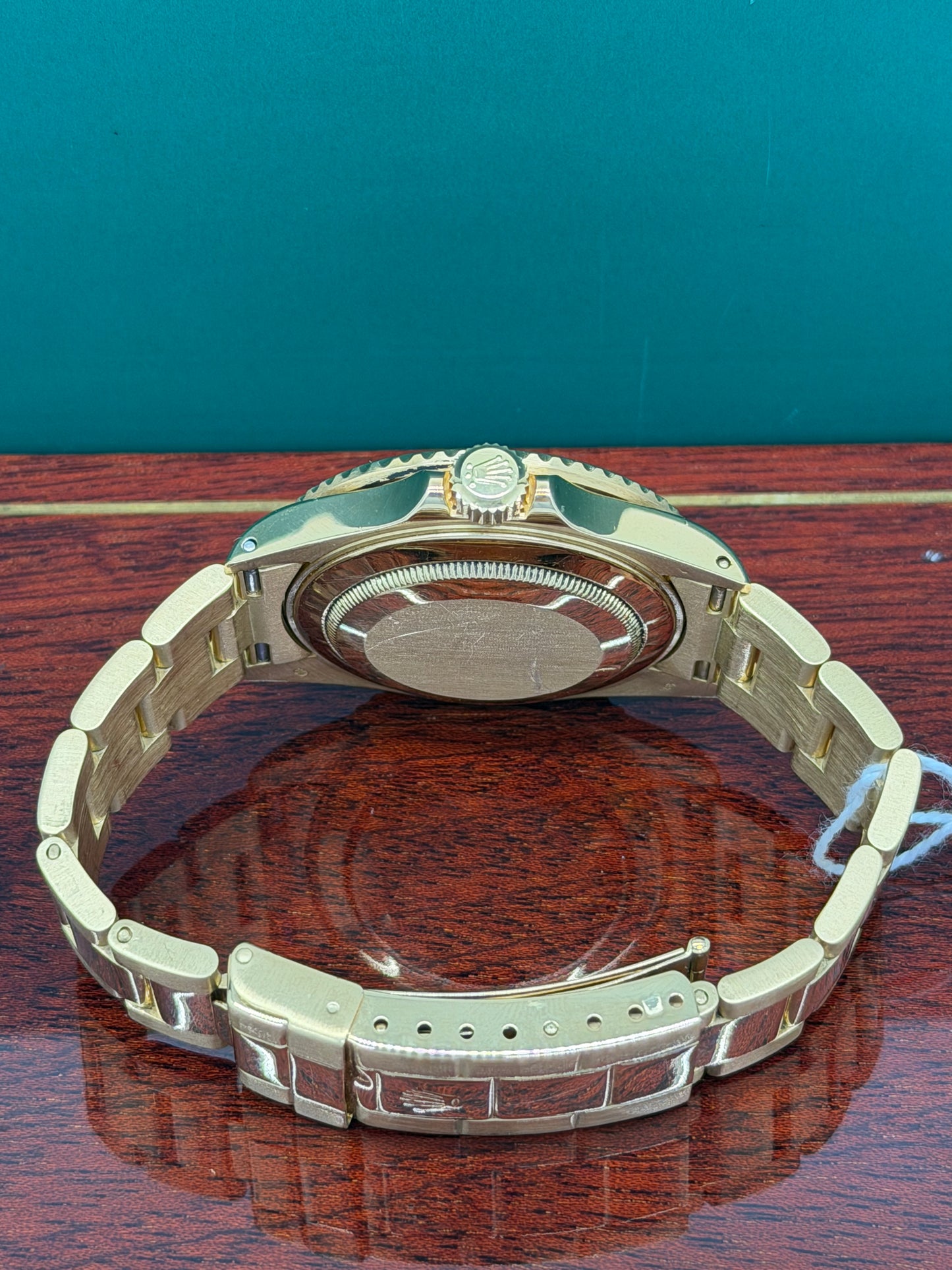 Rolex Submariner Date Ref.16618 - Yellow Gold - Blue Dial - Year 1990