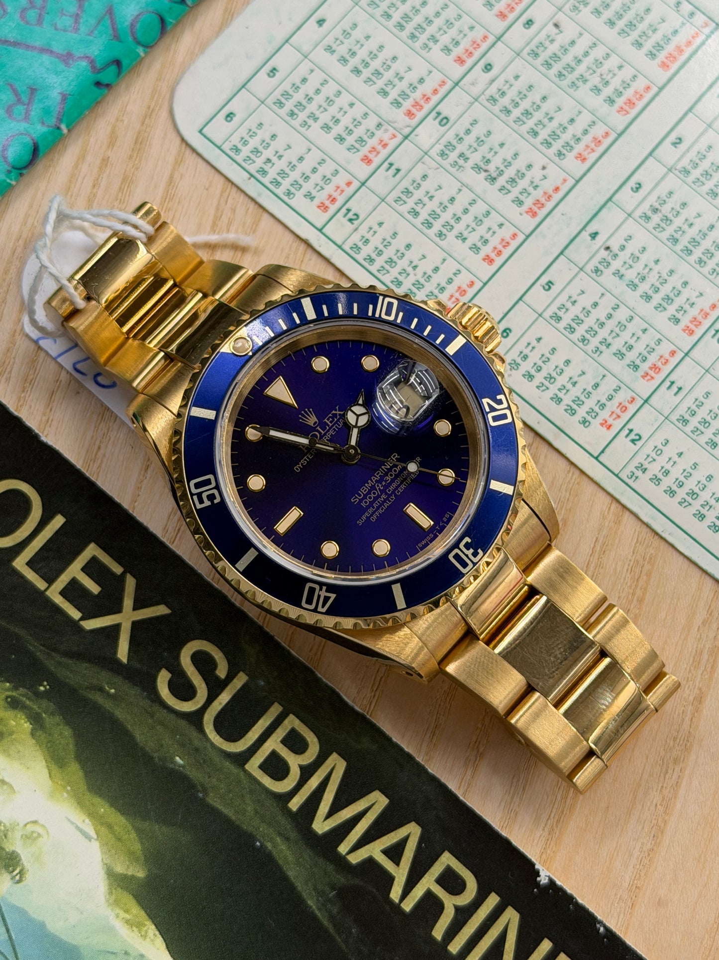 Rolex Submariner Date Ref.16618 - Yellow Gold - Blue Dial - Year 1990