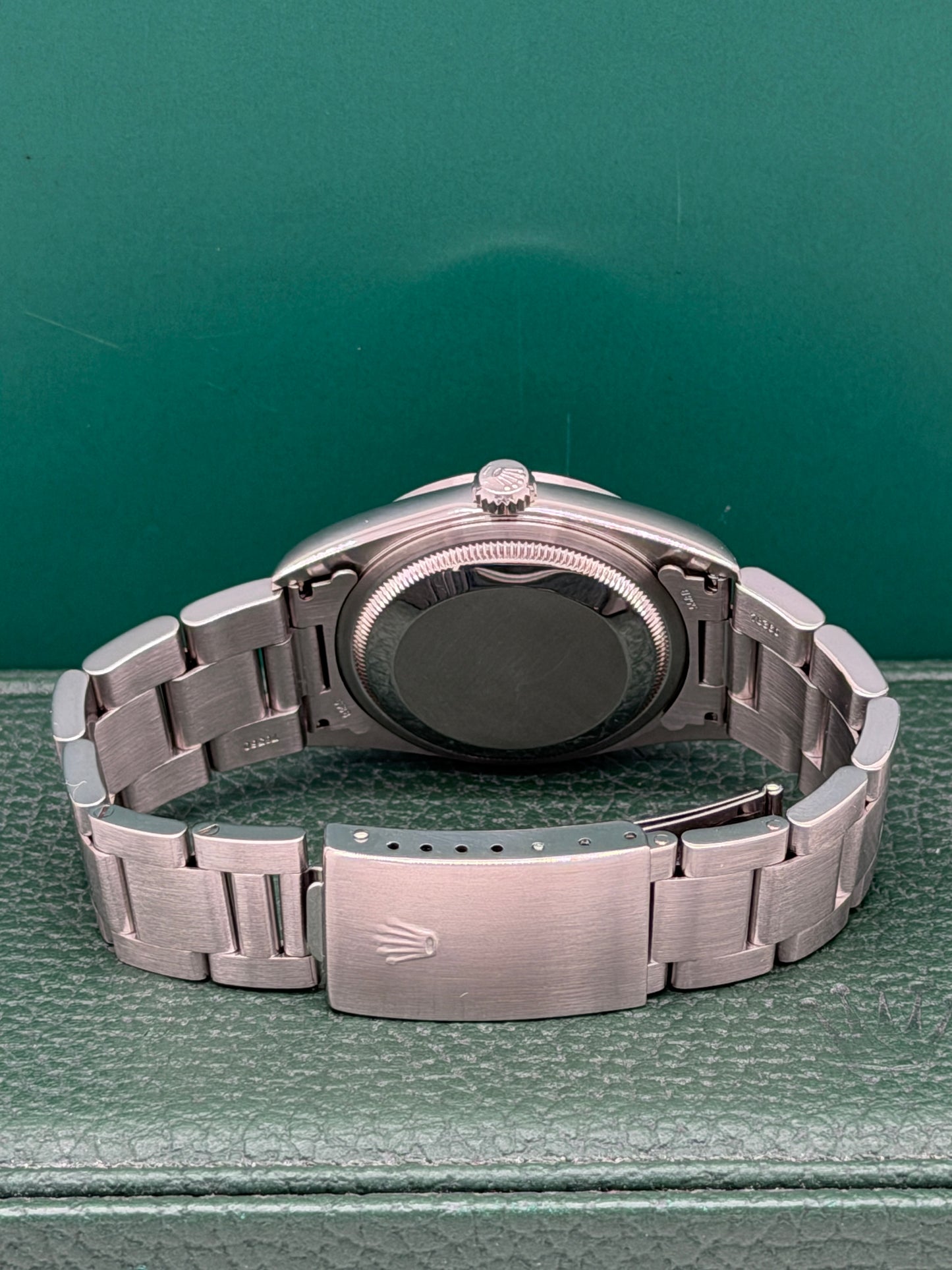 Rolex Datejust 36 Ref.16200 - Black Dial - Year 2004