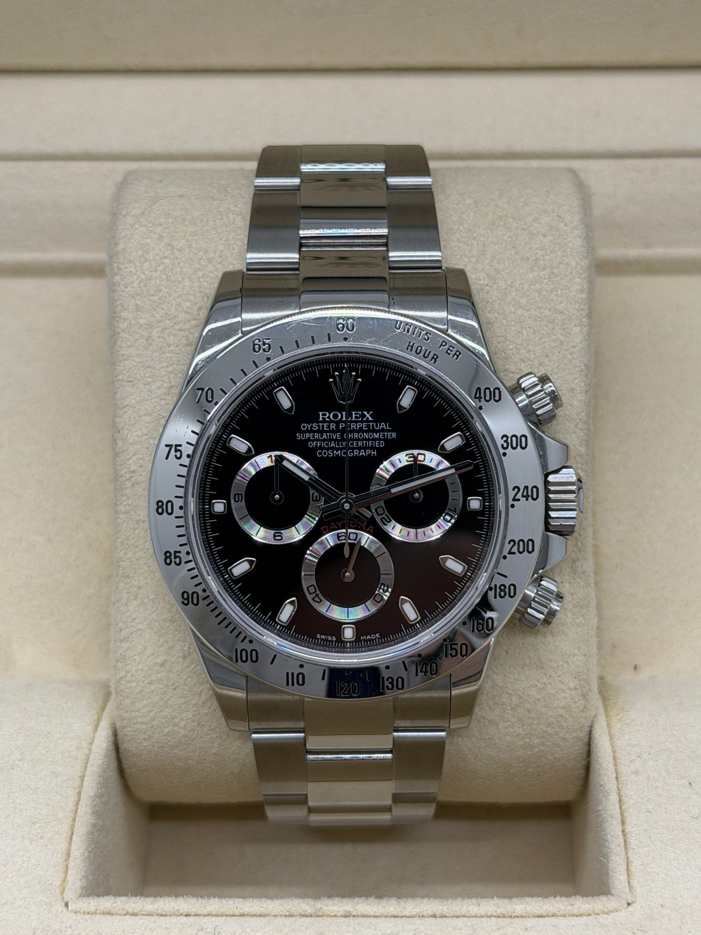 Rolex Daytona Black Dial - Chromalight - Year 2015 Ref - 116520