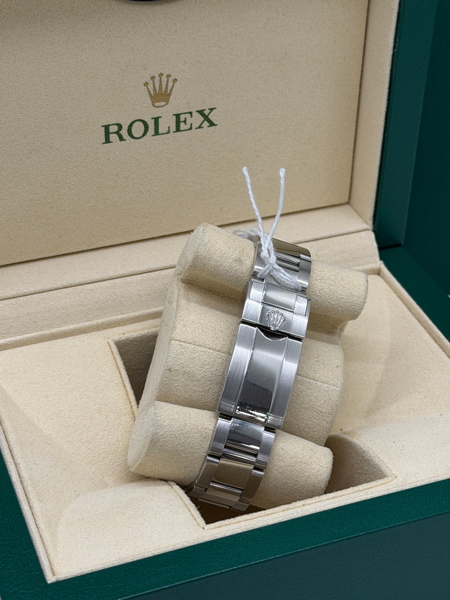 Rolex Daytona Black Dial - Chromalight - Year 2015 Ref - 116520