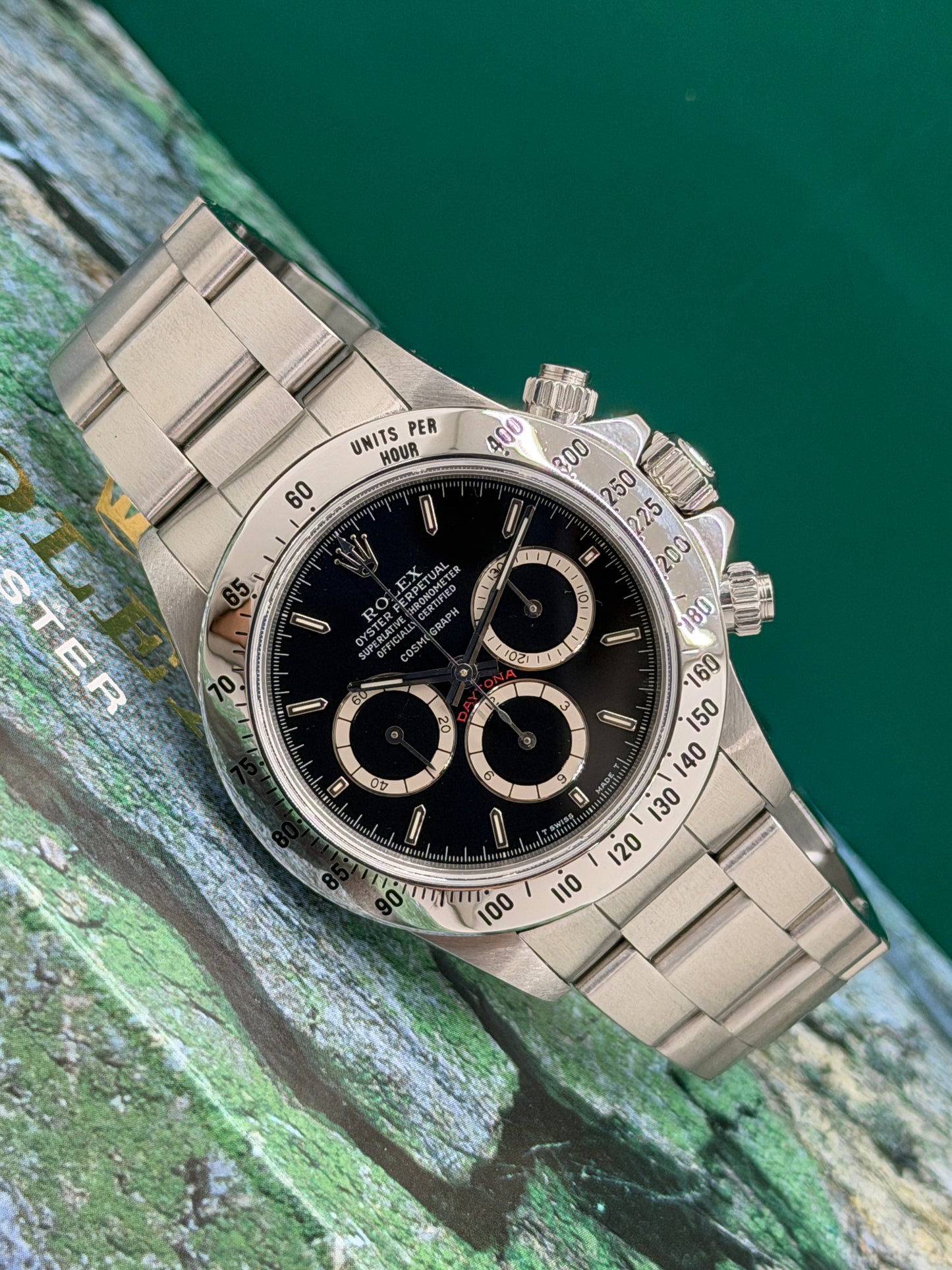 Rolex Daytona "El Primero" - Floating Black Dial - 225 Scale - SER L Ref 16520 - Year 1989