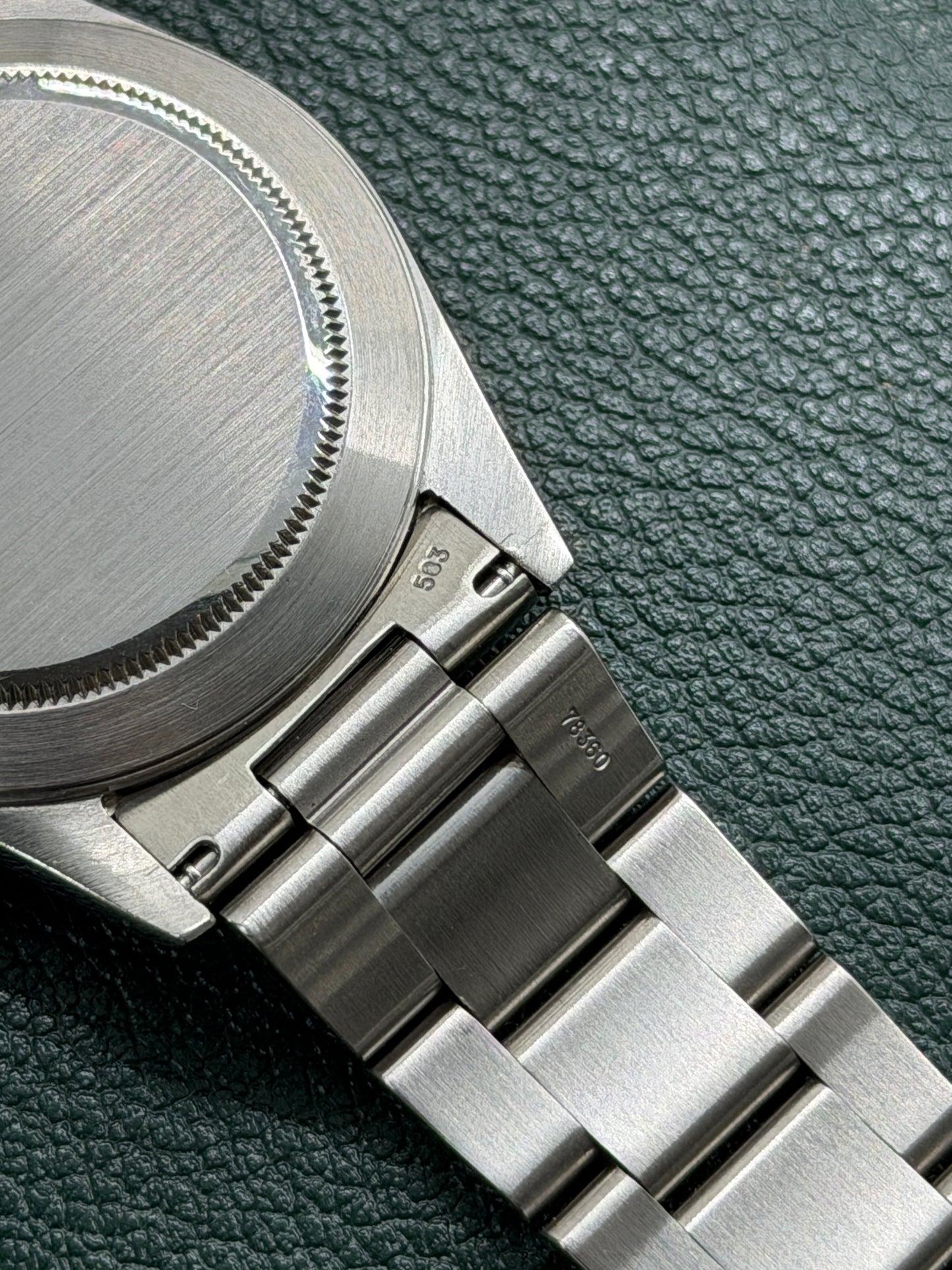 Rolex Daytona "El Primero" - Floating Black Dial - 225 Scale - SER L Ref 16520 - Year 1989
