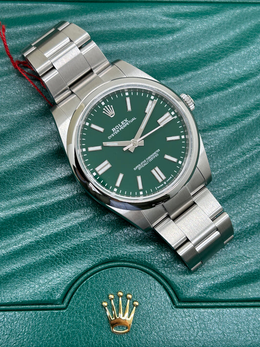 Oyster Perpetual 41 - Green Dial - Ref 124300 - Year 2021