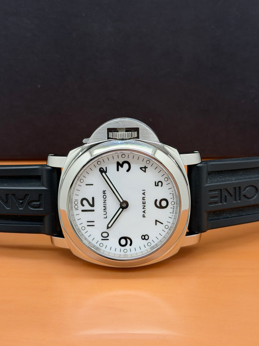 Panerai Luminor Base 44mm - White Dial - Manual - Year 2005 Ref. PAM00114