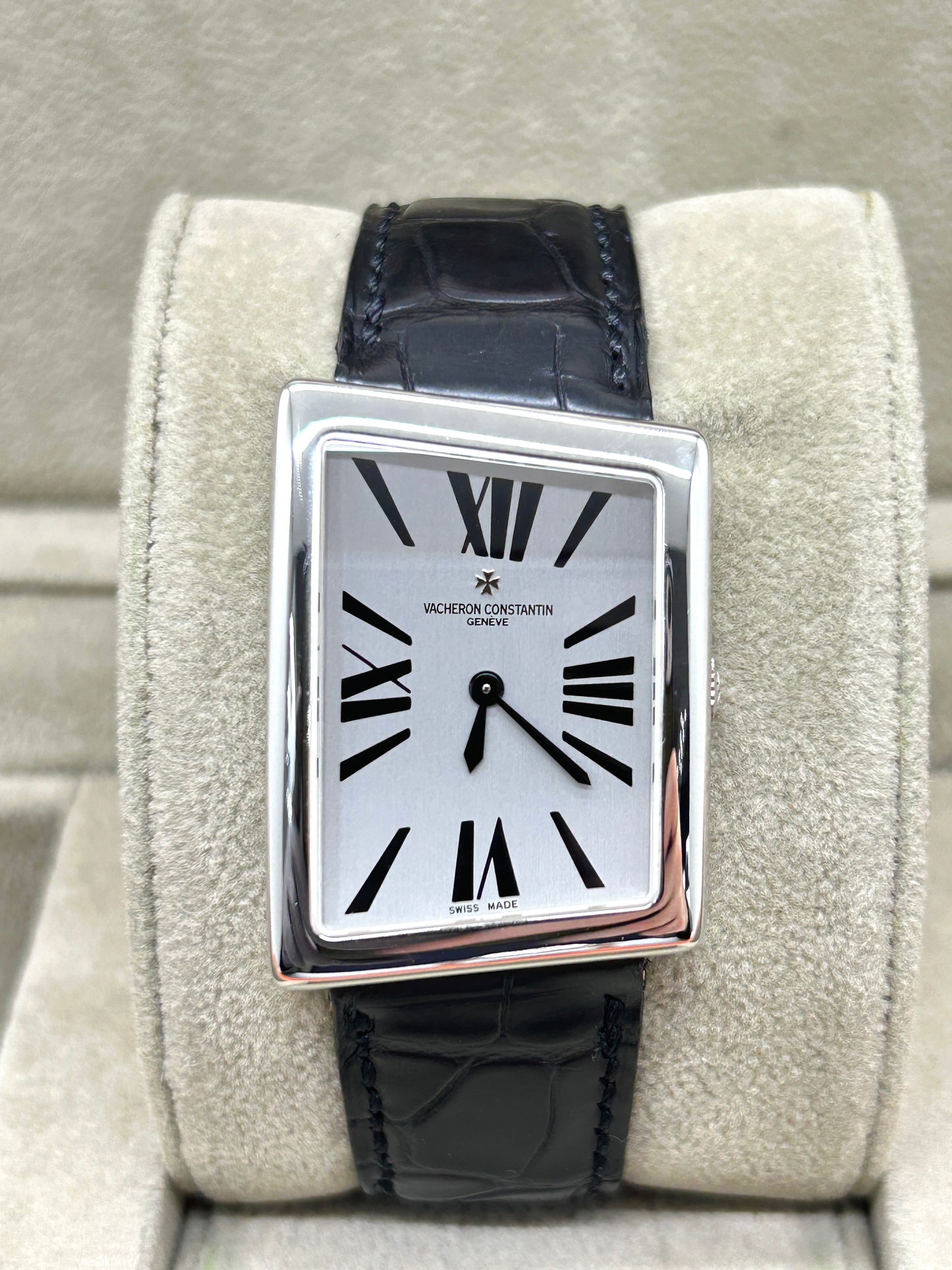 Vacheron Constantin 1972 - 18kt White Gold - Ref 37010/000G