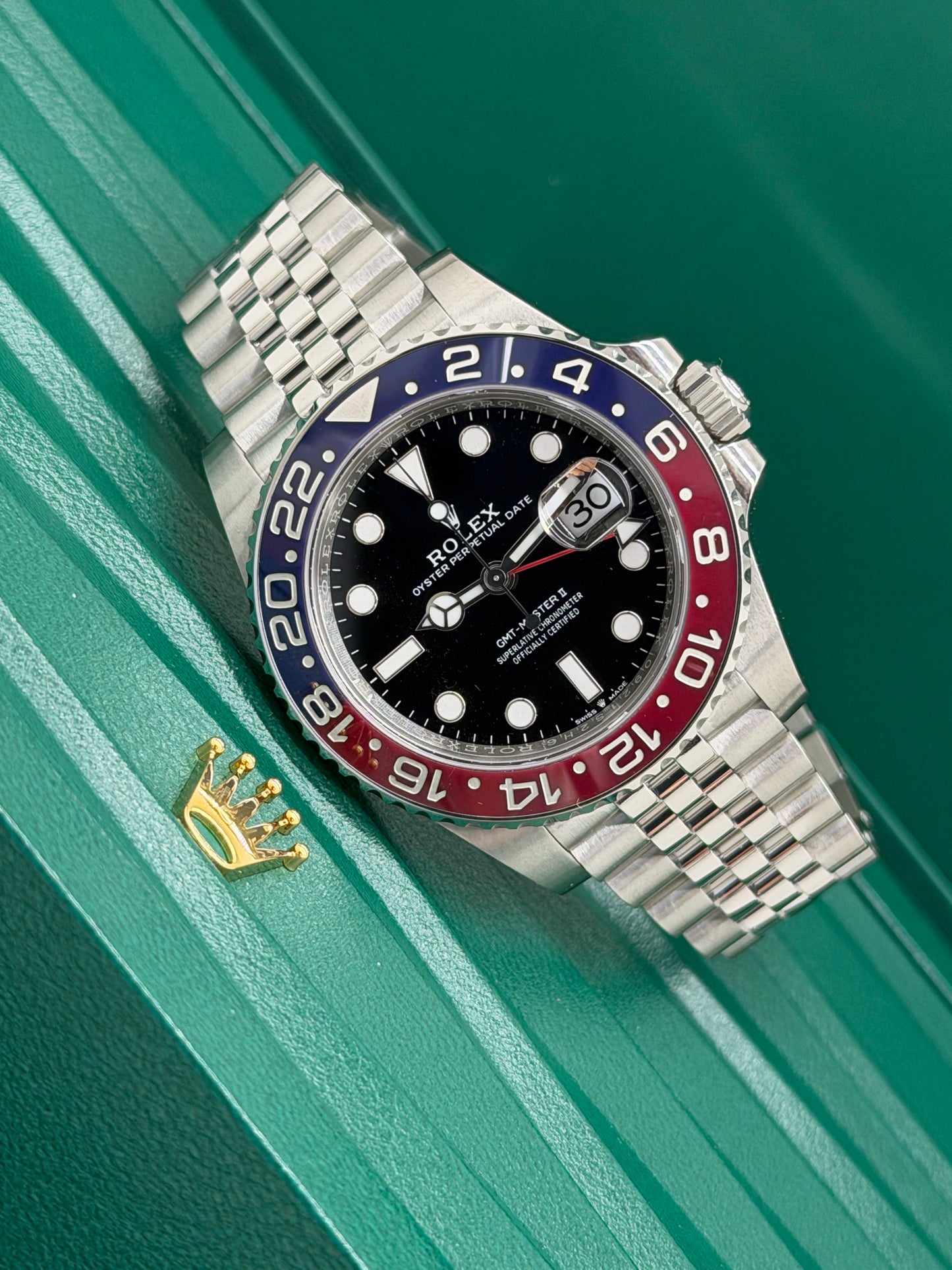 Rolex GMT-Master II Pepsi - Year 2025 Ref 126710BLRO
