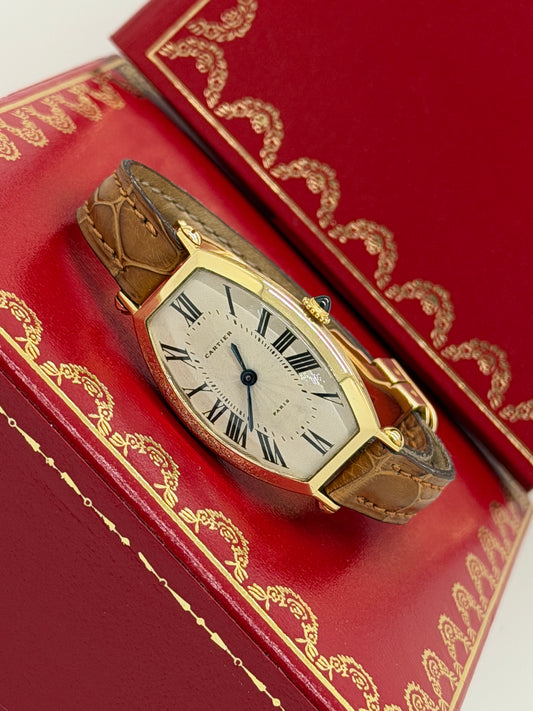 Cartier Tonneau Paris Yellow Gold - Manual - 39 x 21