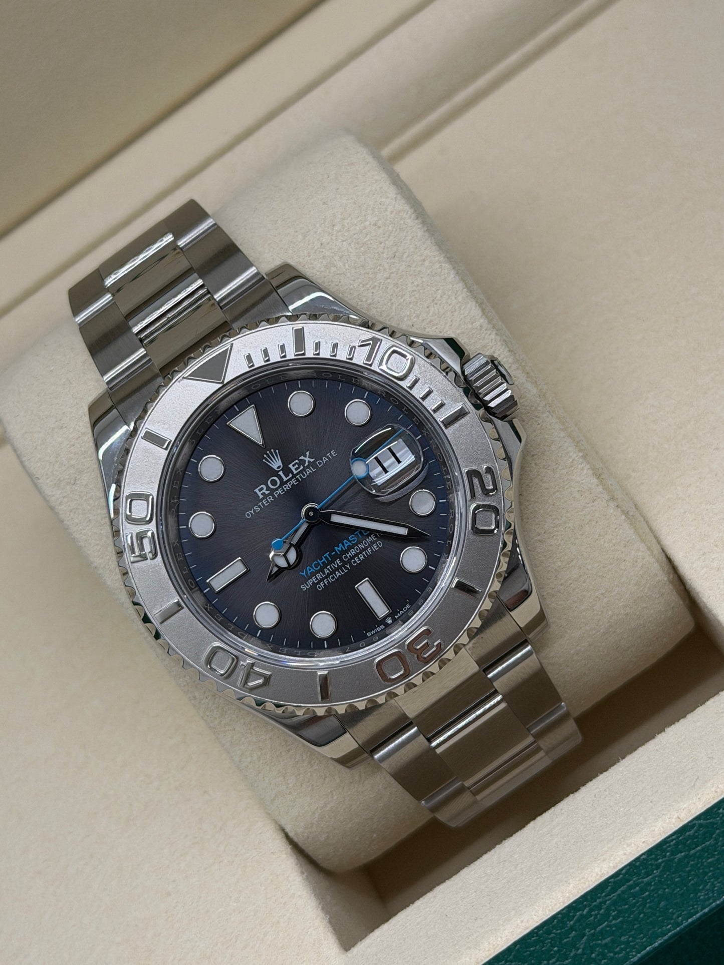 Rolex Yacht Master - Rhodium Dial - Ref 126622 - Like New 2026