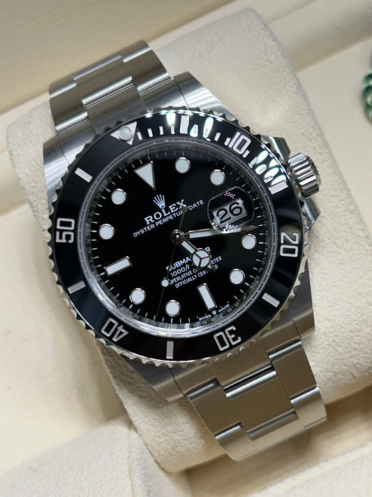 Rolex Submariner Date 41mm - Ref 126610LN - Like New 2023